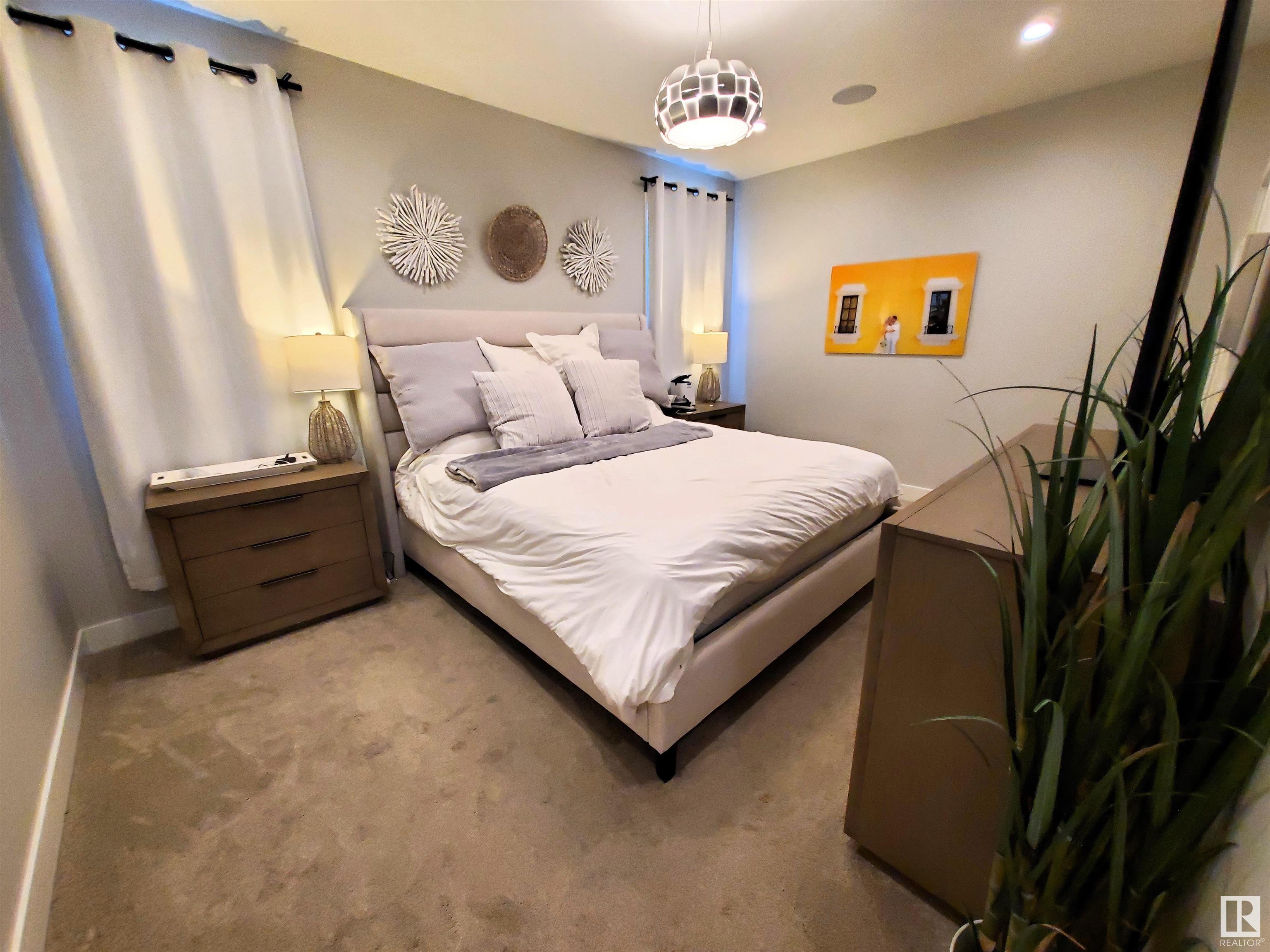      14032 106 AV NW , Edmonton,  ,T5N 1B2 ;  Listing Number: MLS E4416427