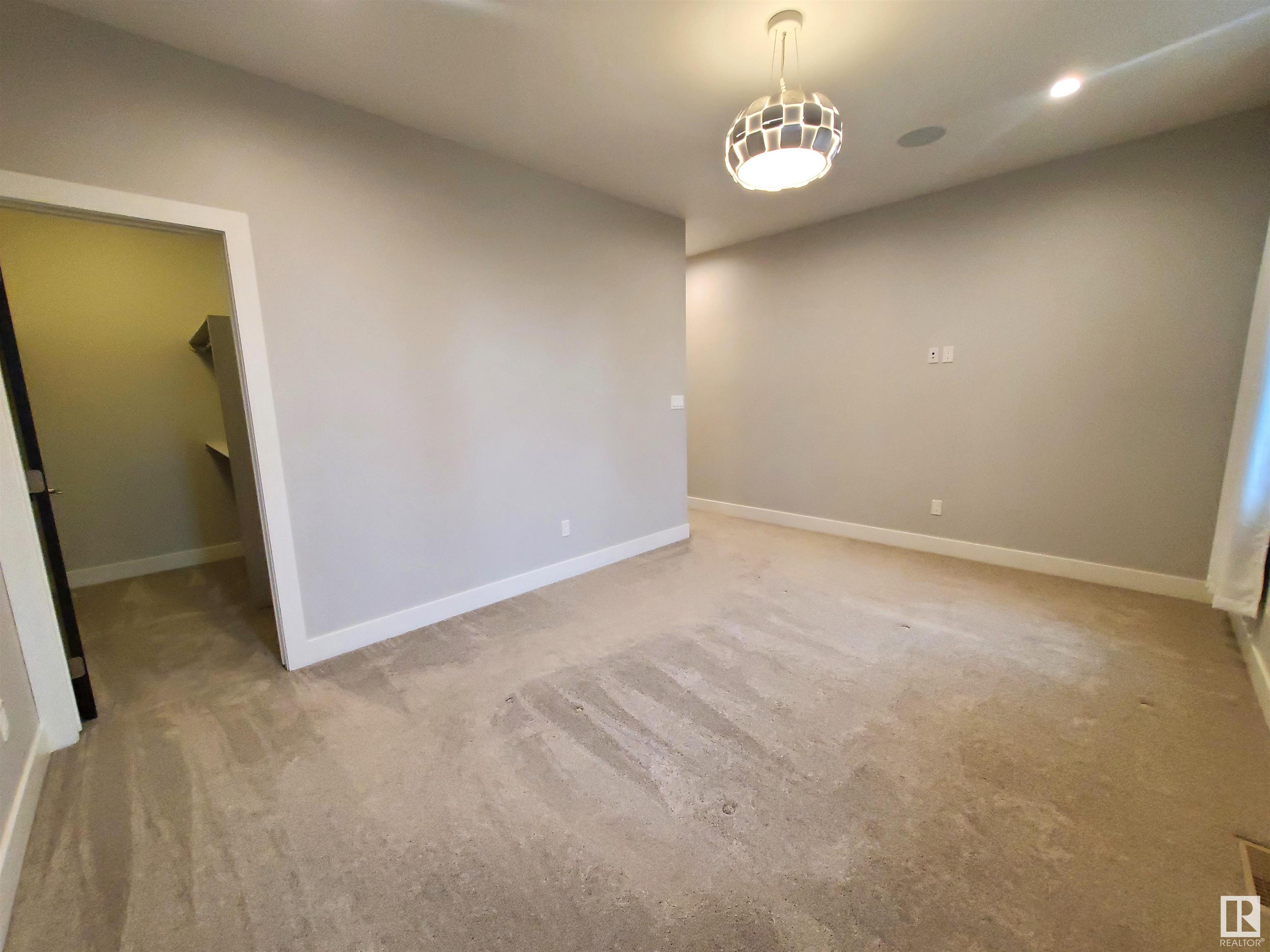      14032 106 AV NW , Edmonton,  ,T5N 1B2 ;  Listing Number: MLS E4416427