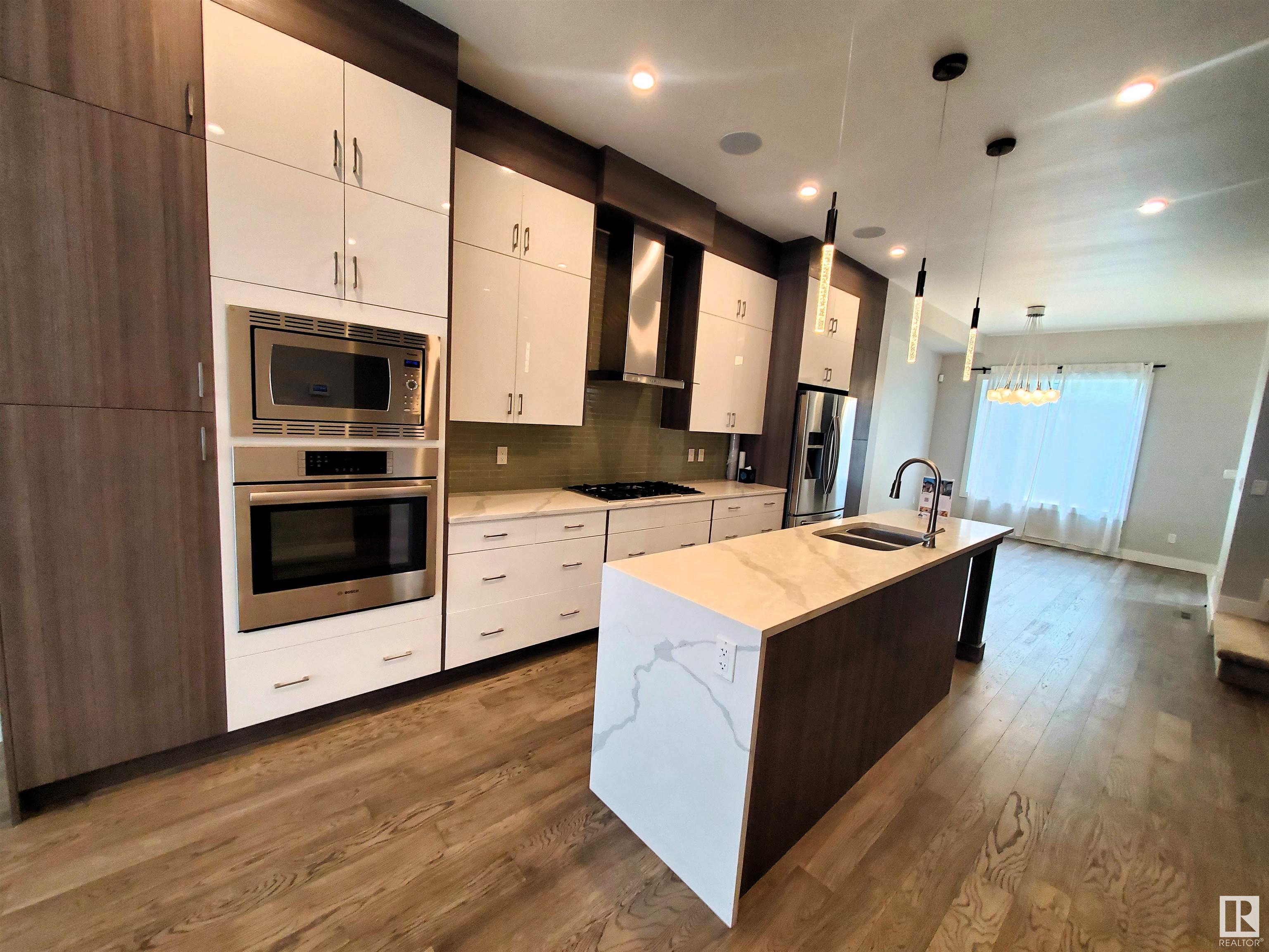      14032 106 AV NW , Edmonton,  ,T5N 1B2 ;  Listing Number: MLS E4416427