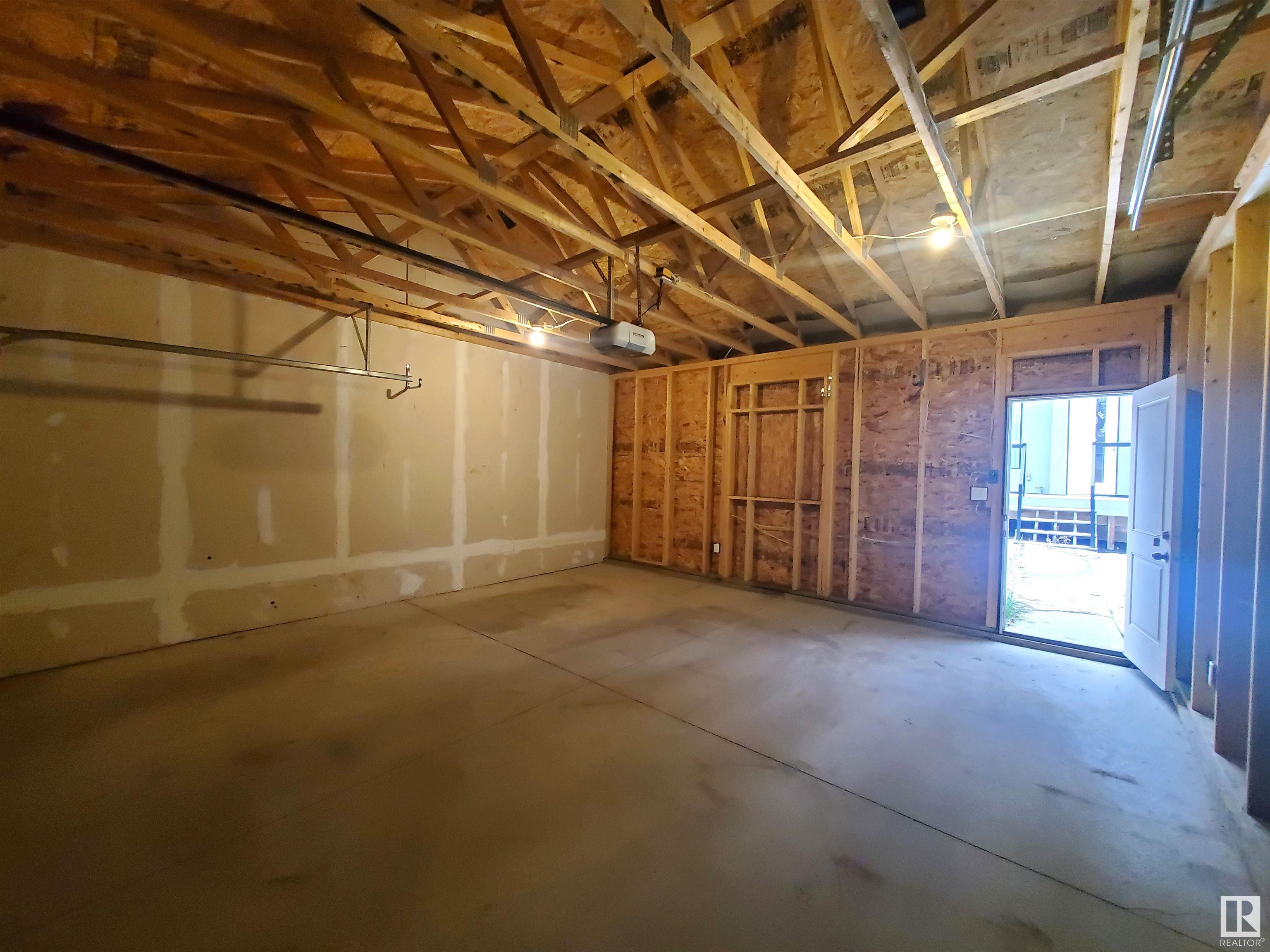      14032 106 AV NW , Edmonton,  ,T5N 1B2 ;  Listing Number: MLS E4416427