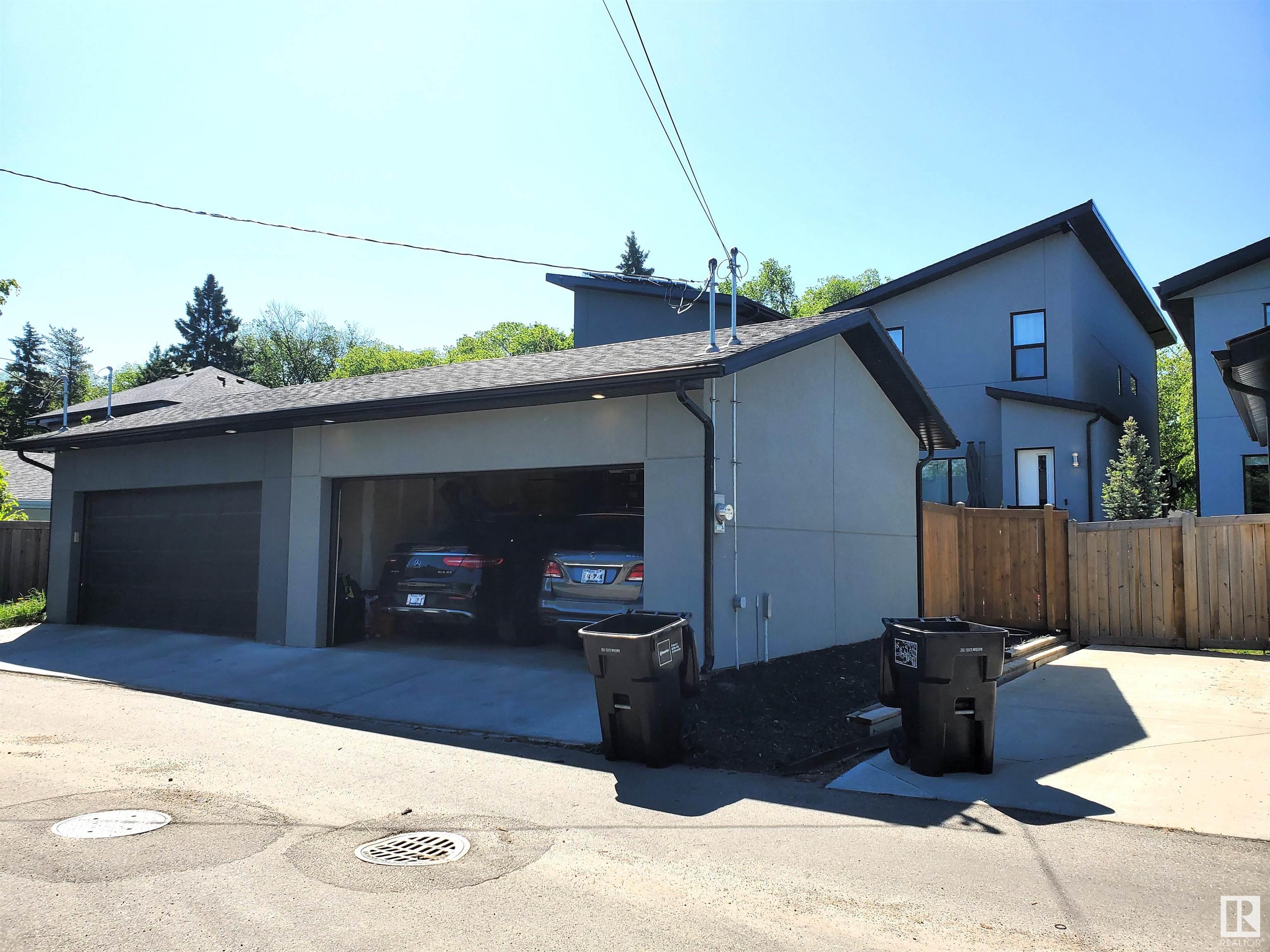     14032 106 AV NW , Edmonton,  ,T5N 1B2 ;  Listing Number: MLS E4416427