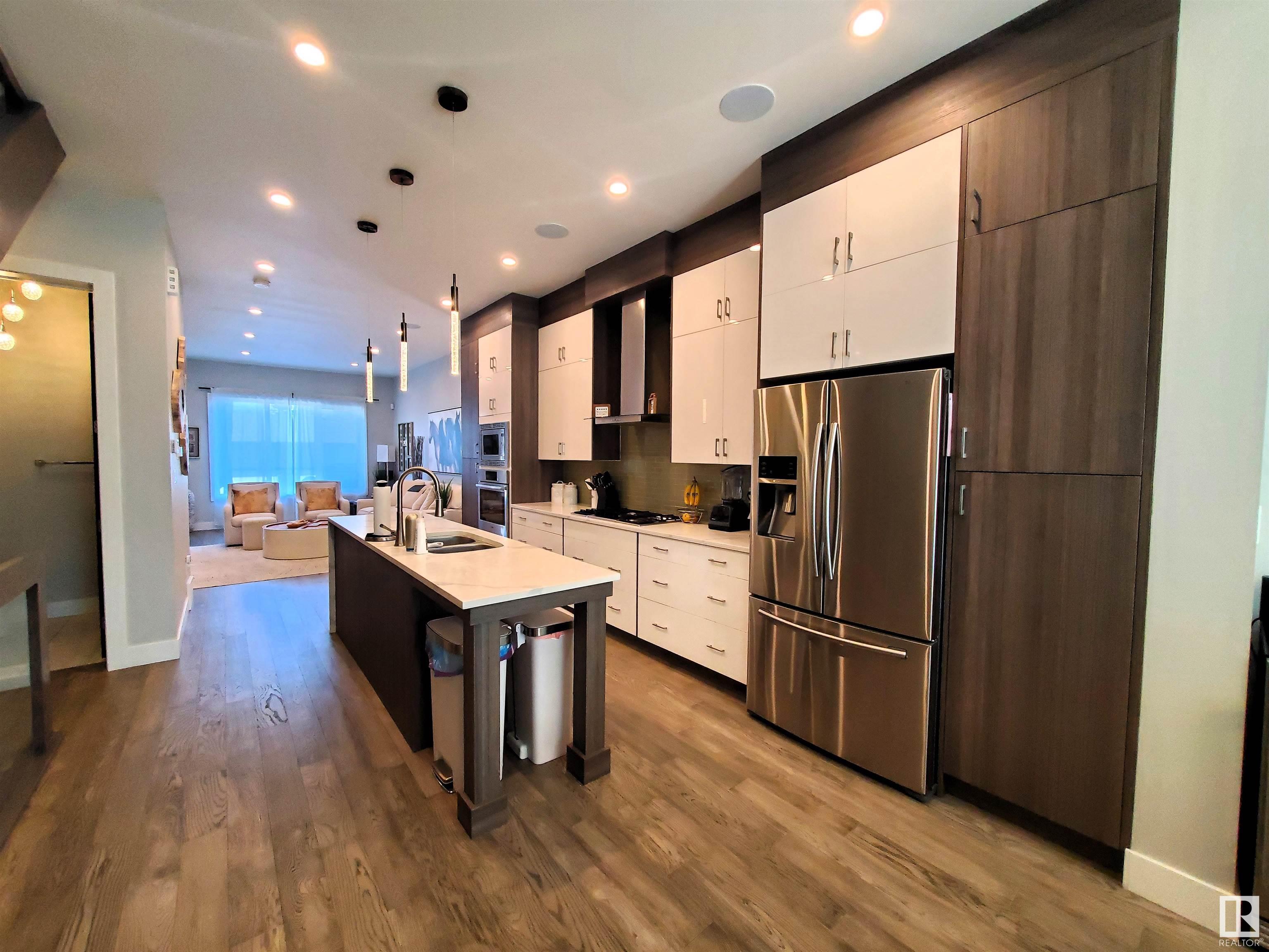      14032 106 AV NW , Edmonton,  ,T5N 1B2 ;  Listing Number: MLS E4416427