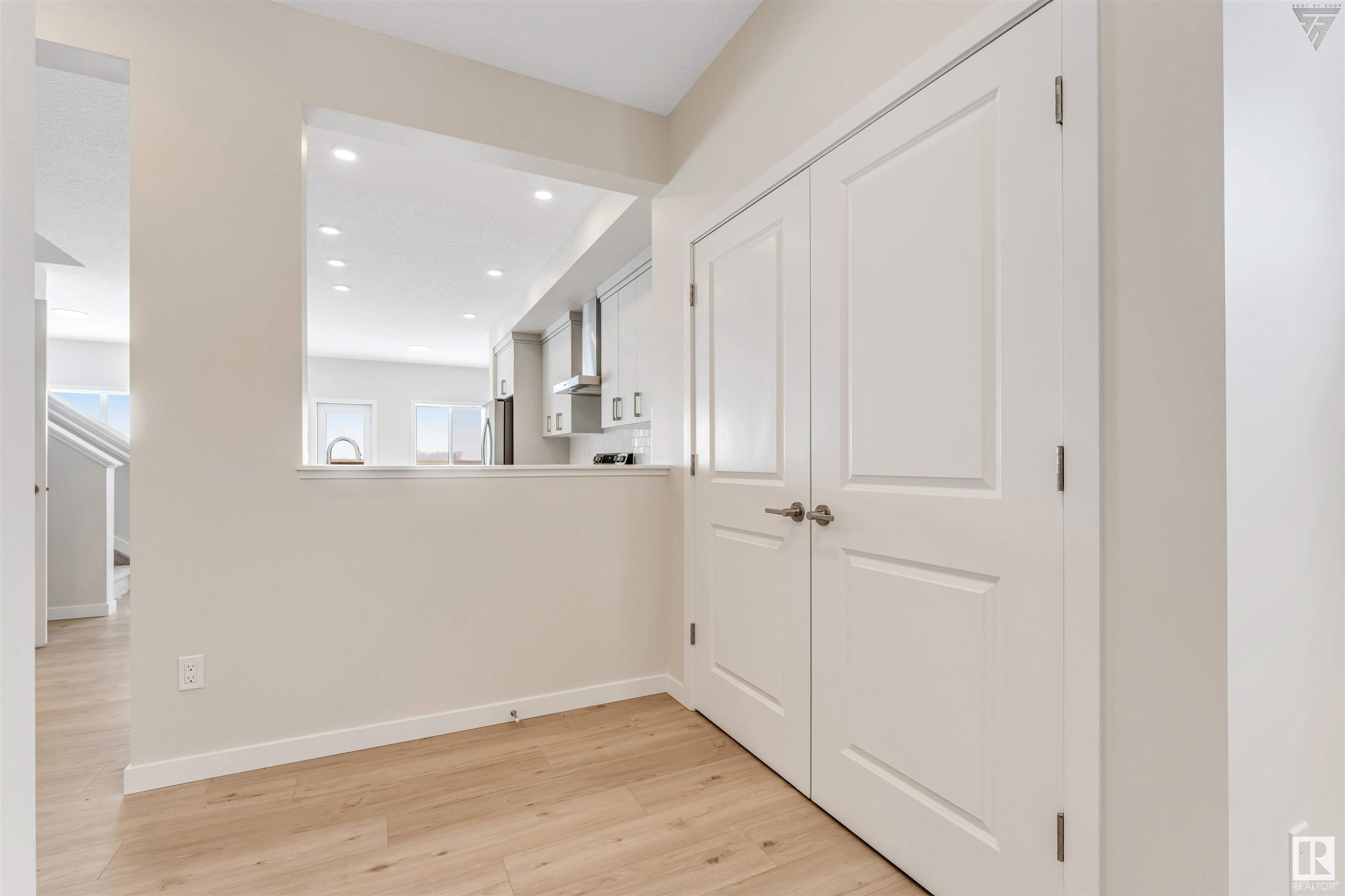      2118 MUCKLEPLUM CRESCENT SW , Edmonton,  ,T6X 3H1 ;  Listing Number: MLS E4416431