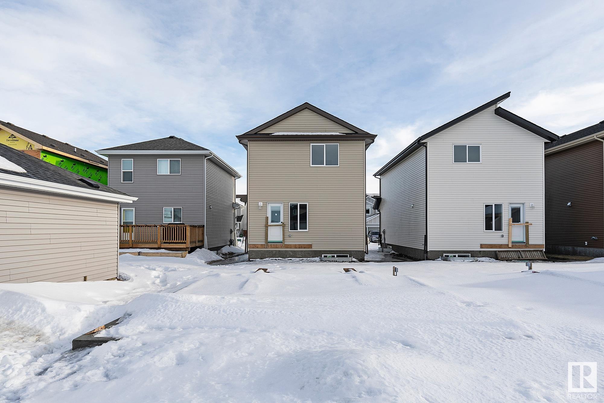 Photo 31 at 9823 107a Avenue, Morinville