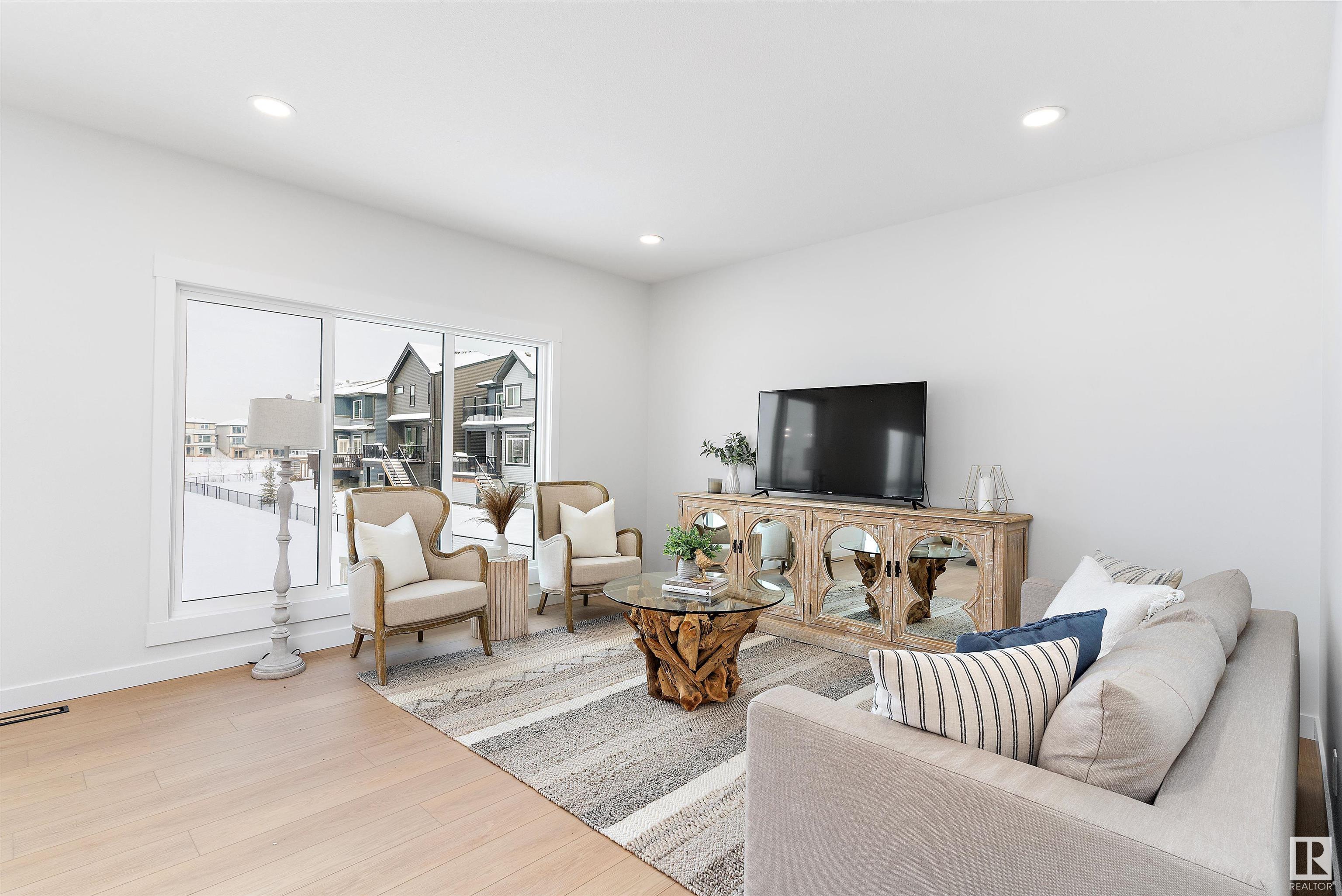      3910 Chrustawka PL SW , Edmonton,  ,T6W 5K6 ;  Listing Number: MLS E4416448