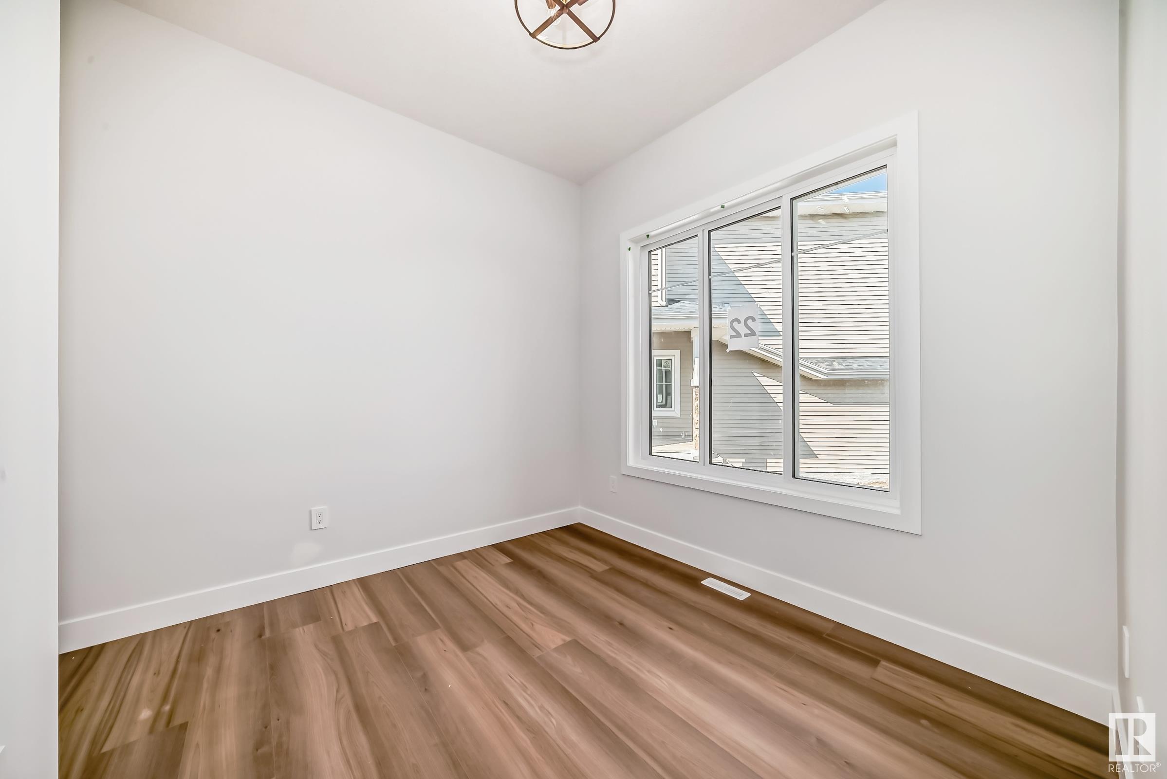      22 MEADOWLINK PT , Spruce Grove,  ,T7X 3G3 ;  Listing Number: MLS E4416475