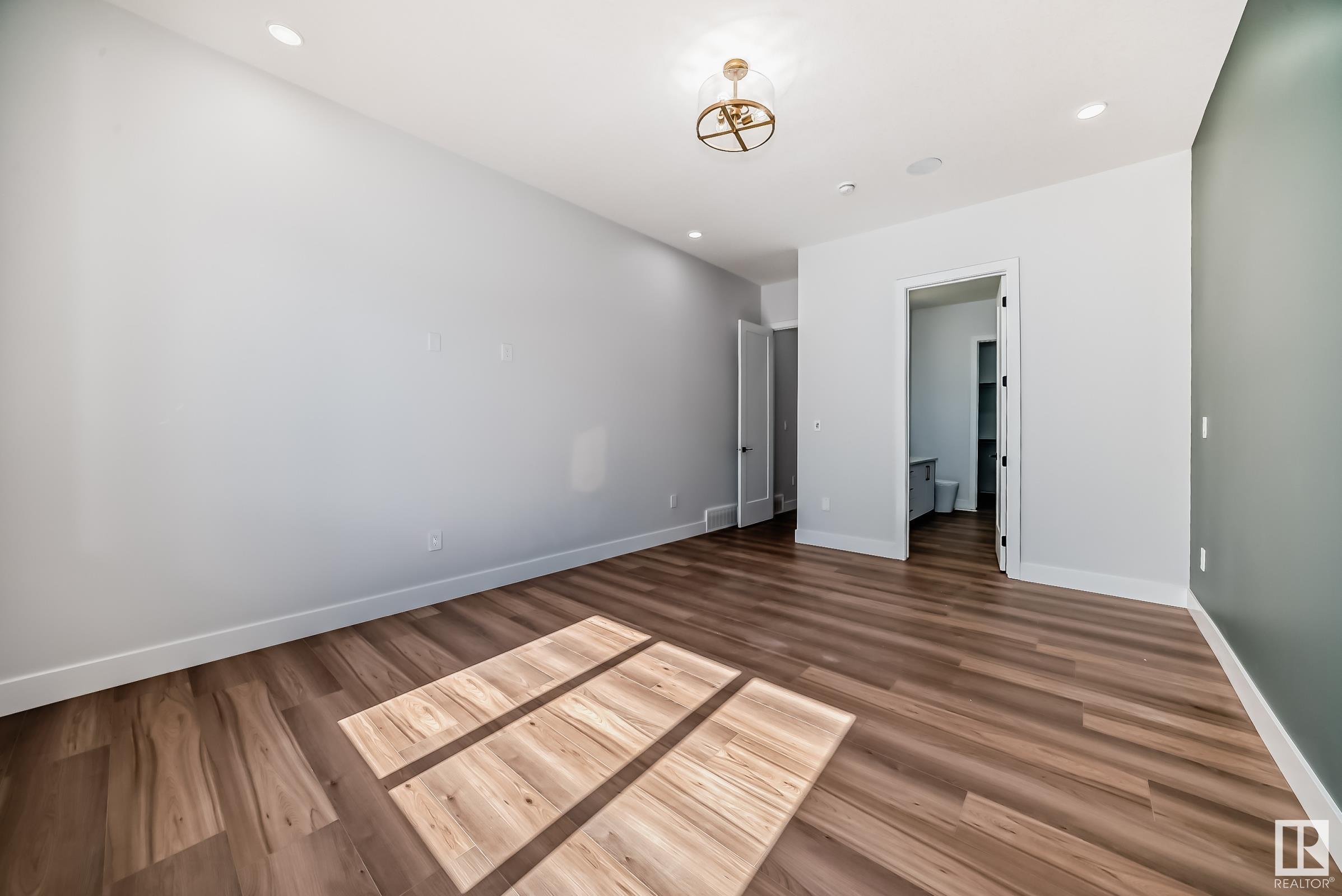      22 MEADOWLINK PT , Spruce Grove,  ,T7X 3G3 ;  Listing Number: MLS E4416475