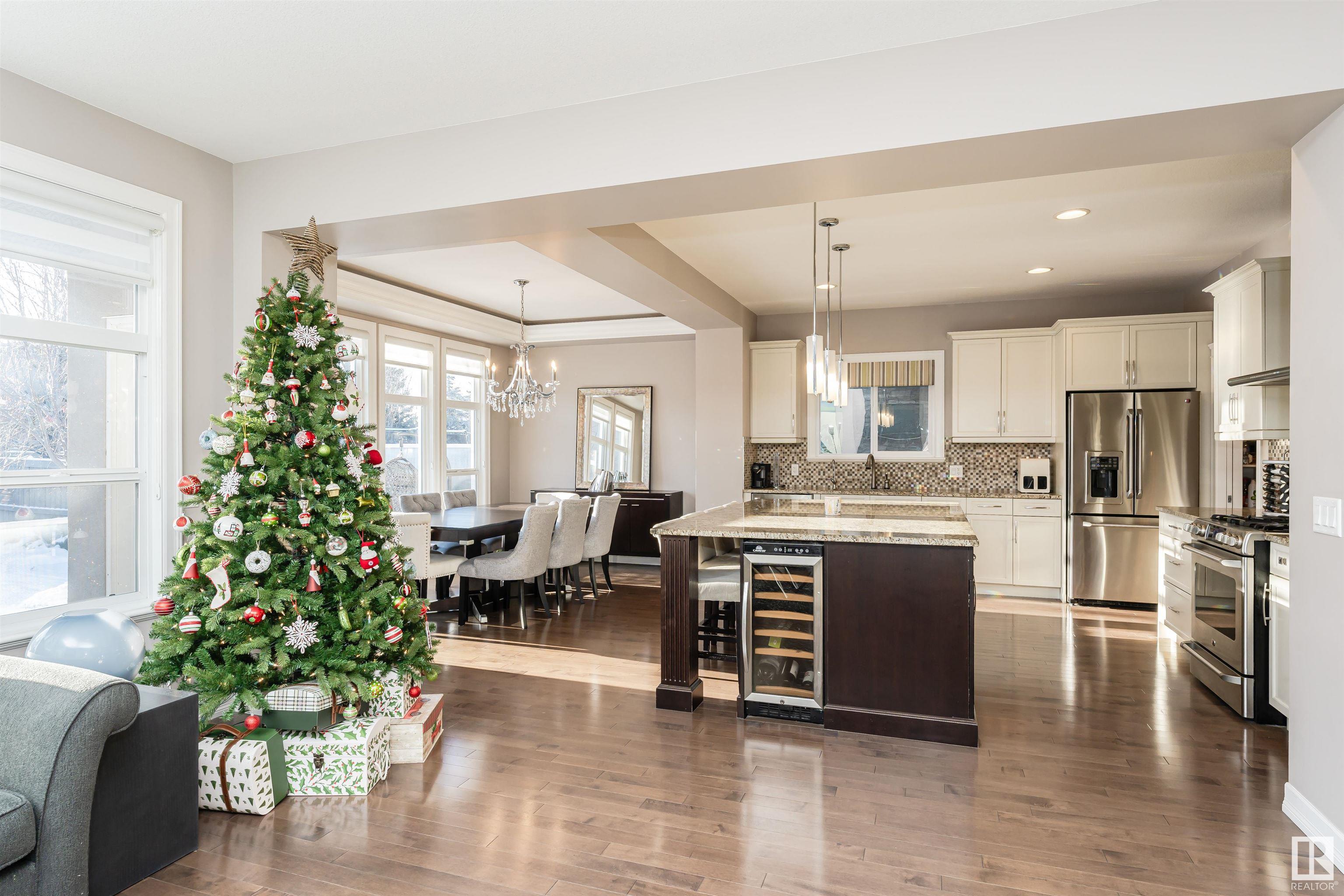      2307 WARRY CO SW , Edmonton,  ,T6W 0N9 ;  Listing Number: MLS E4416482