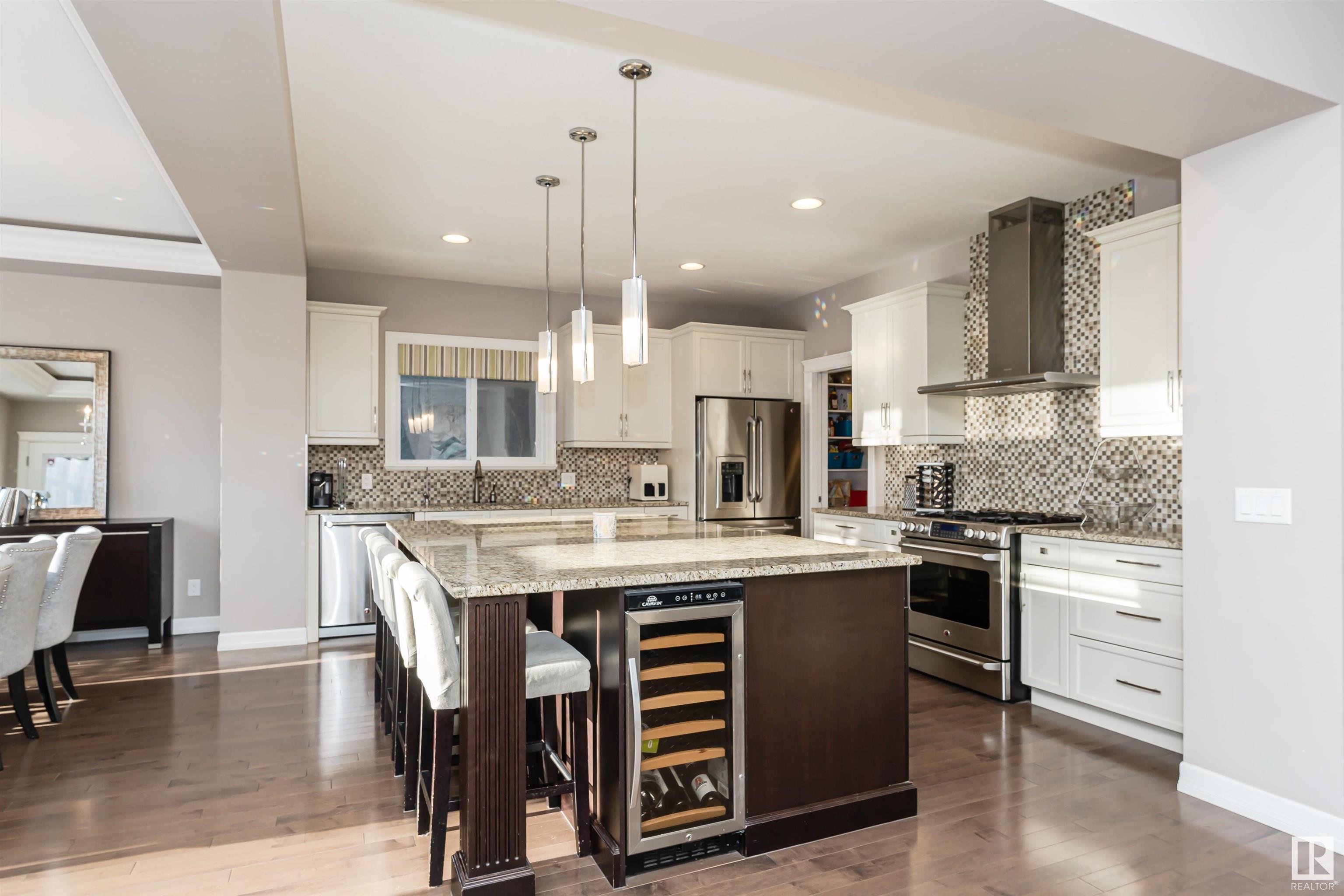      2307 WARRY CO SW , Edmonton,  ,T6W 0N9 ;  Listing Number: MLS E4416482