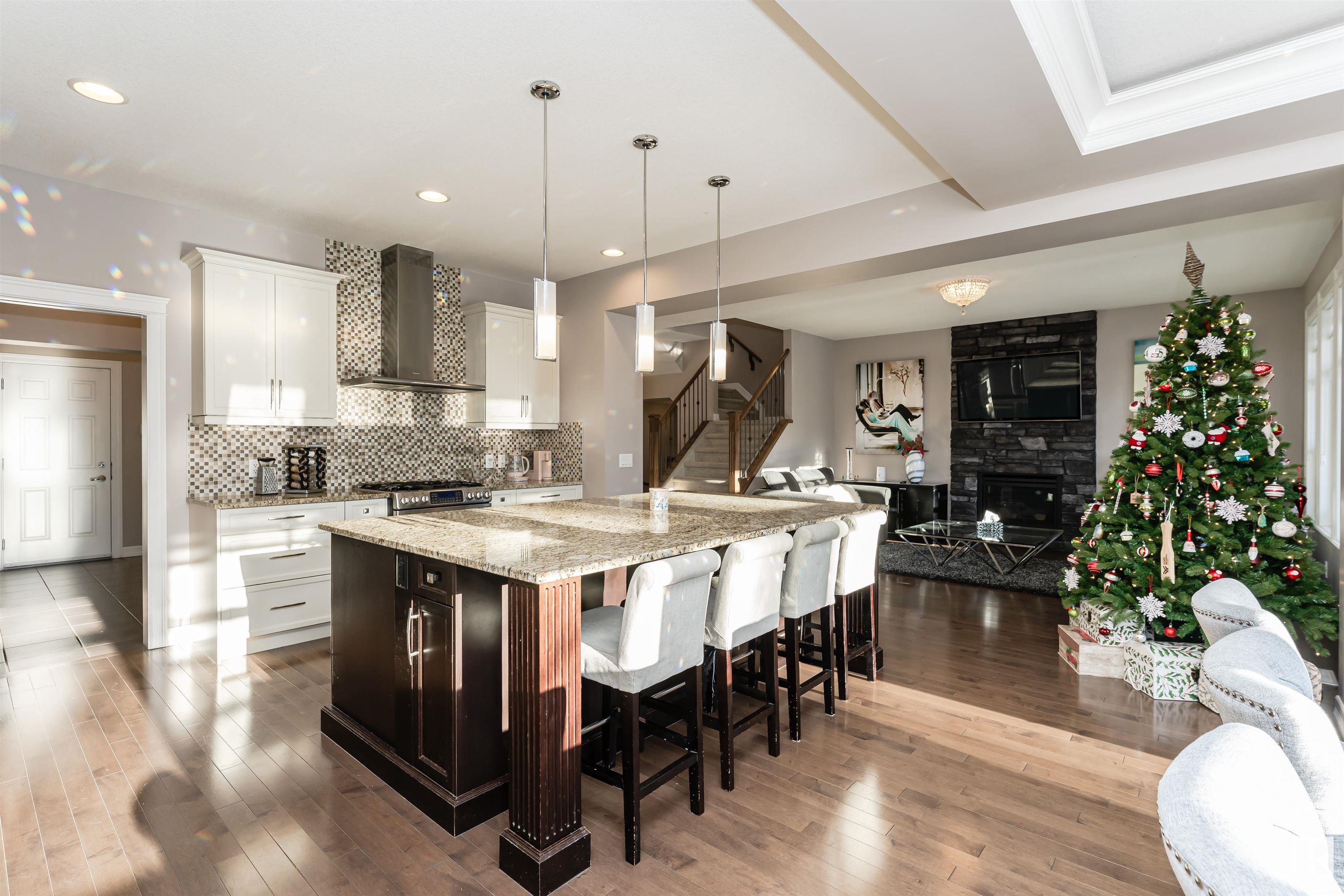      2307 WARRY CO SW , Edmonton,  ,T6W 0N9 ;  Listing Number: MLS E4416482