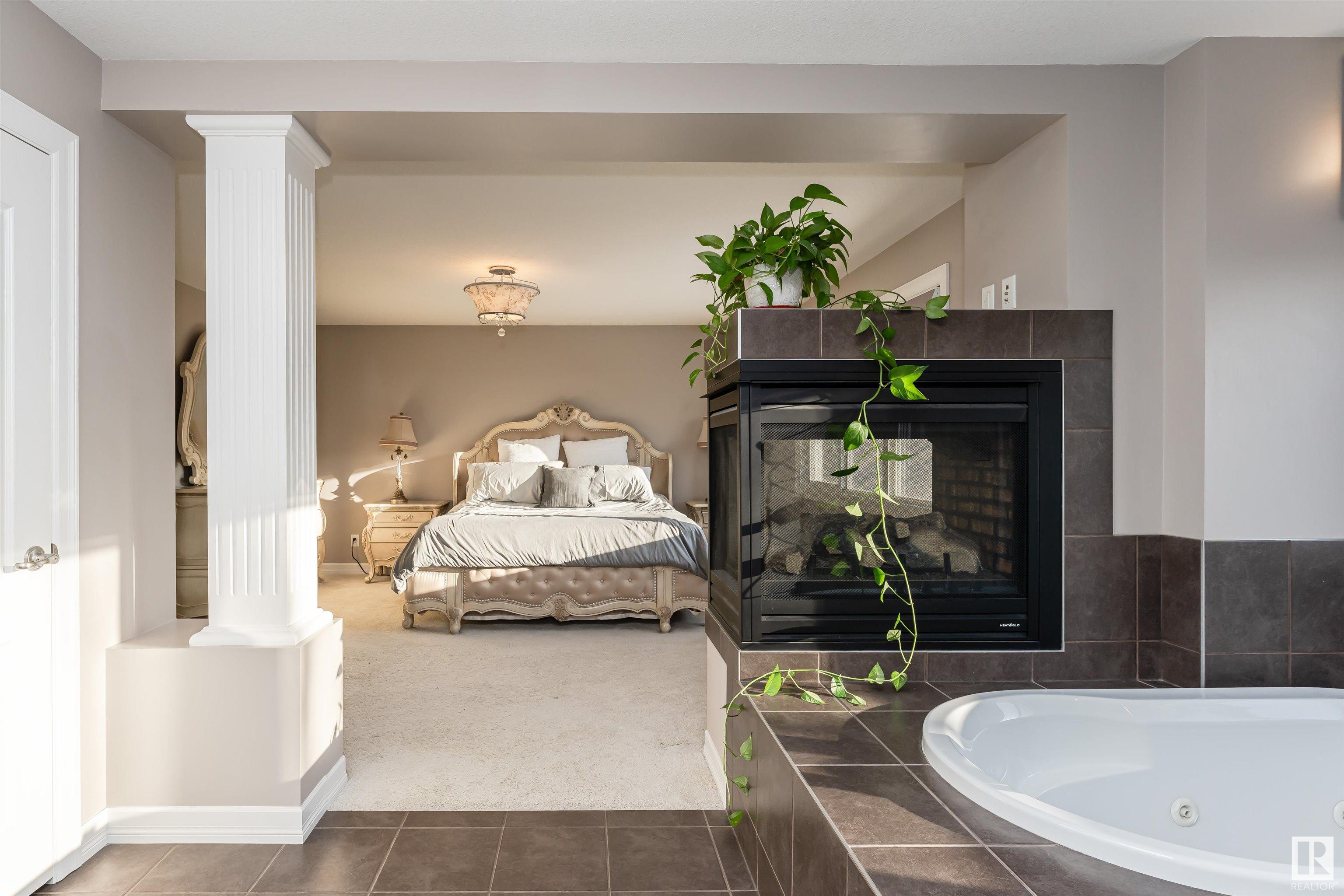      2307 WARRY CO SW , Edmonton,  ,T6W 0N9 ;  Listing Number: MLS E4416482
