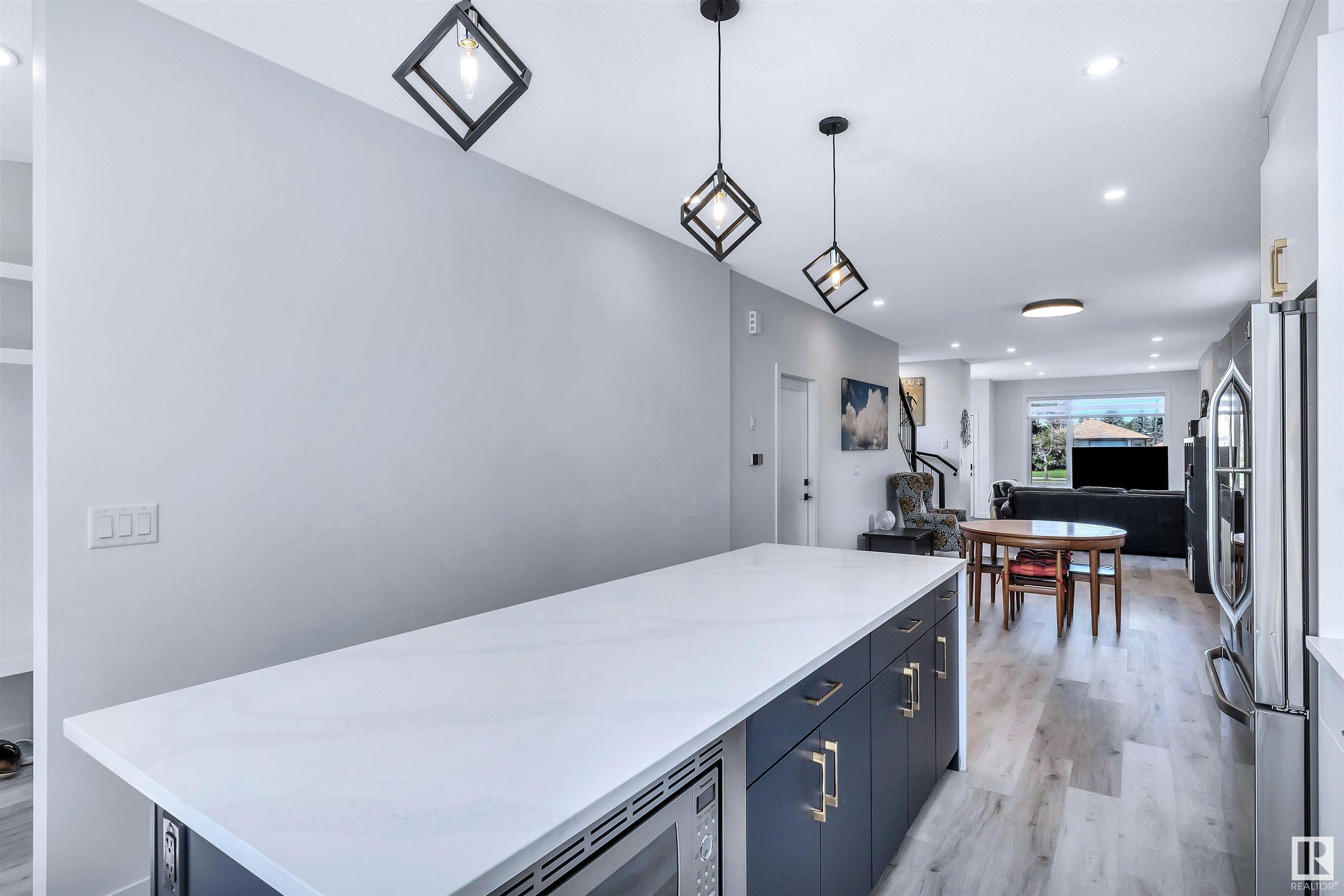      11345 111 AV NW , Edmonton,  ,T5G 0C8 ;  Listing Number: MLS E4416489