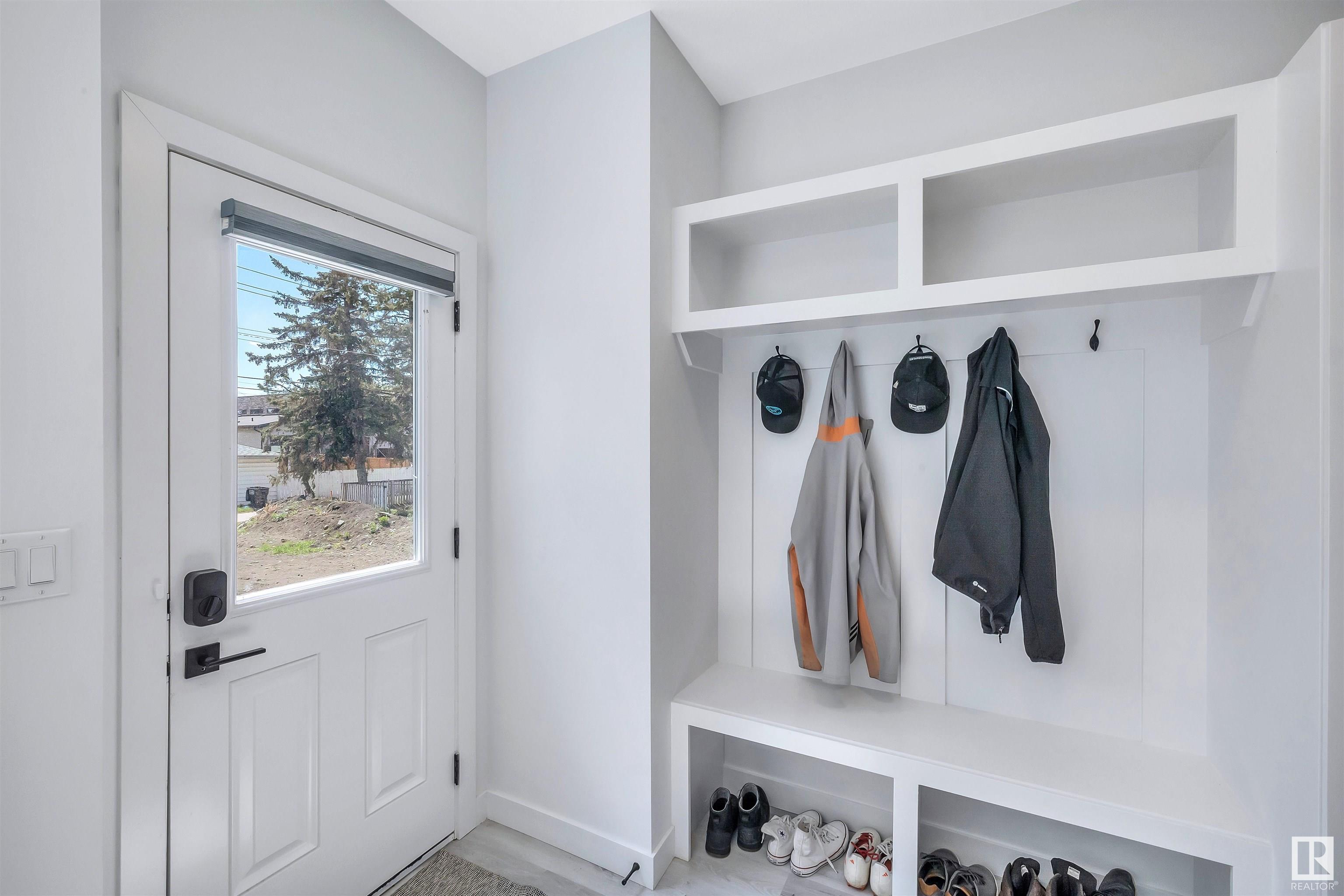      11345 111 AV NW , Edmonton,  ,T5G 0C8 ;  Listing Number: MLS E4416489