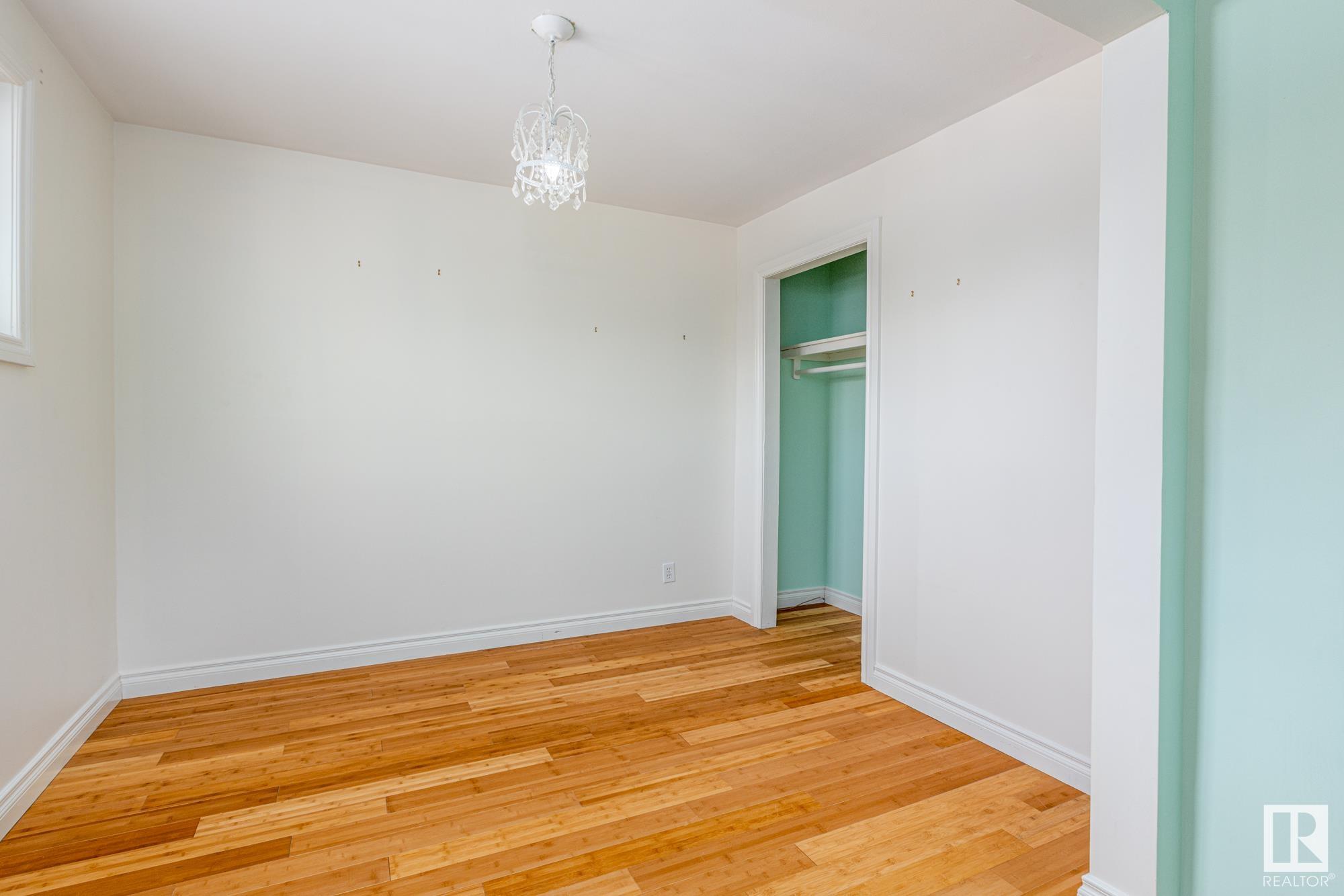      12305 106 Street NW , Edmonton,  ,T5G 2S3 ;  Listing Number: MLS E4416503
