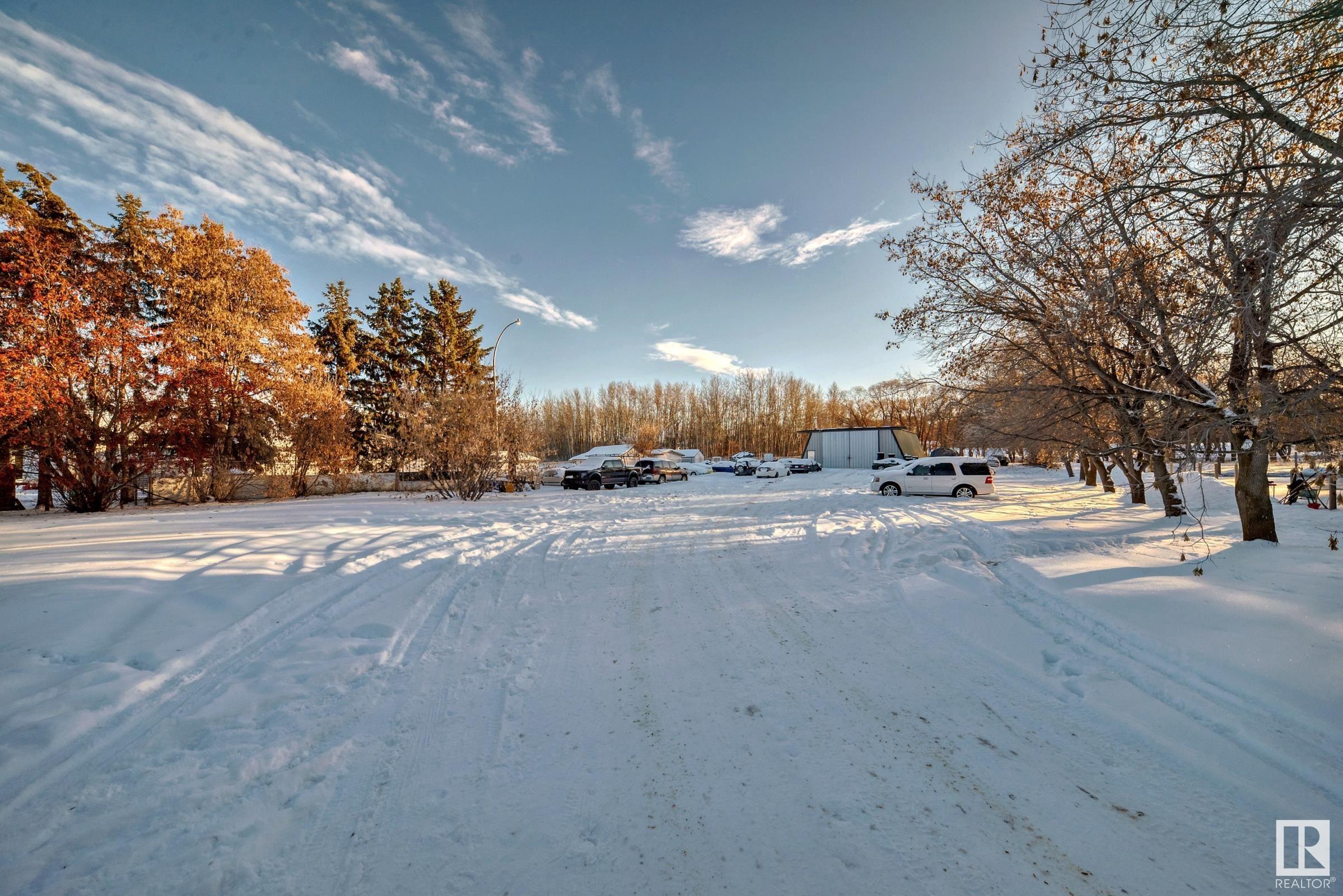      #27 52212 RGE ROAD 274 NW , Rural Parkland County,  ,T7X 3T8 ;  Listing Number: MLS E4416505