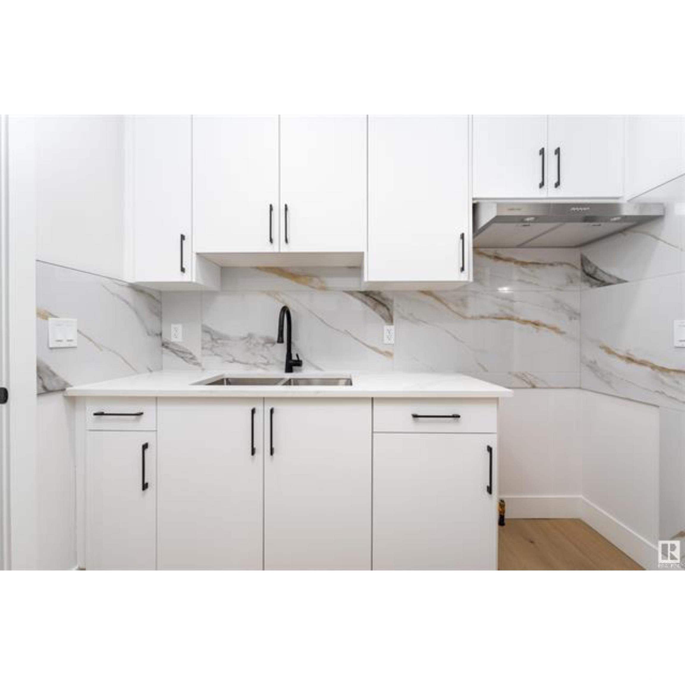      7020 KIVIAQ CR SW , Edmonton,  ,T6W 1A5 ;  Listing Number: MLS E4416515