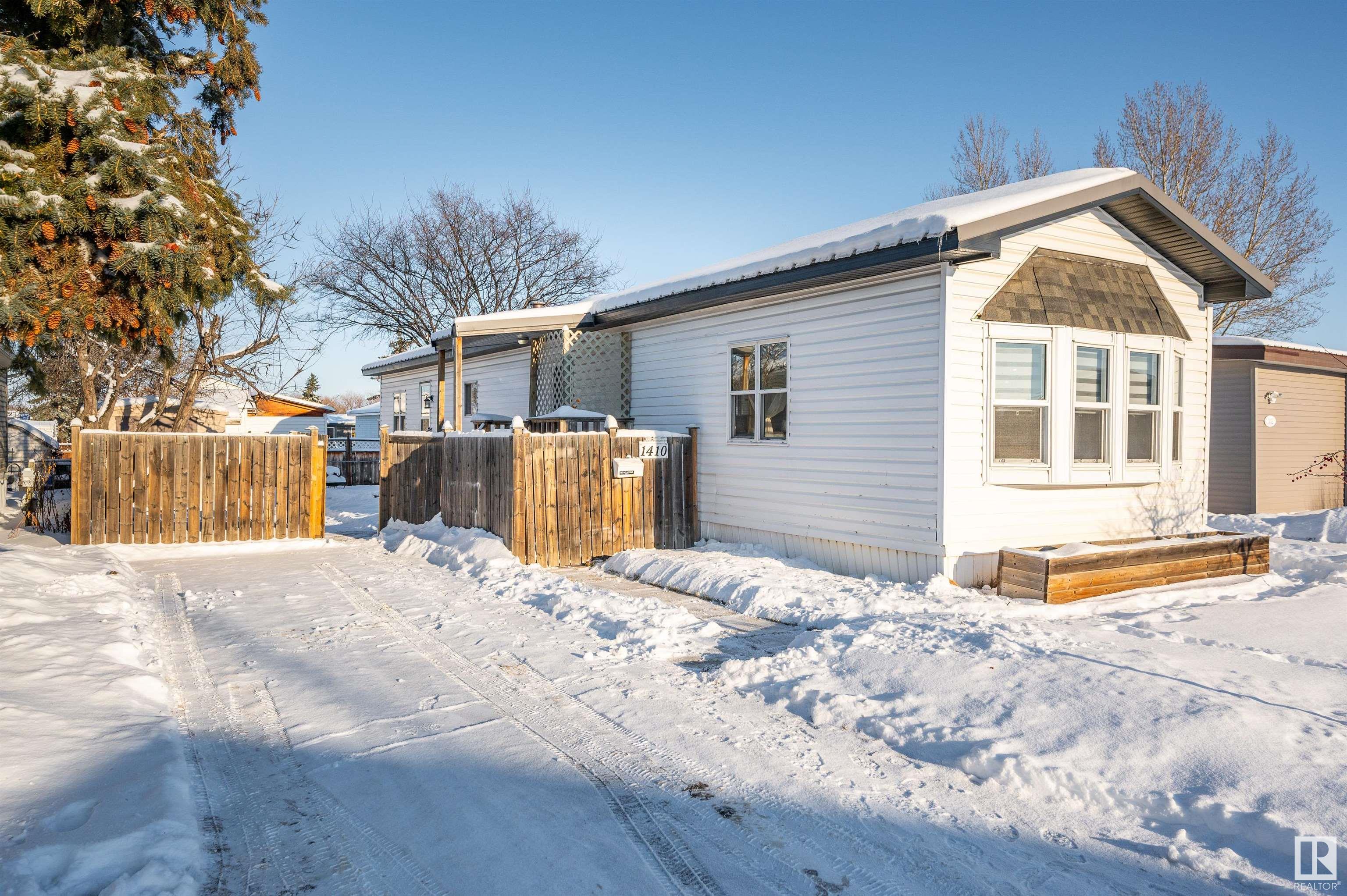      #1410 Jubilee Drive , Sherwood Park,  ,T8H 1L7 ;  Listing Number: MLS E4416516