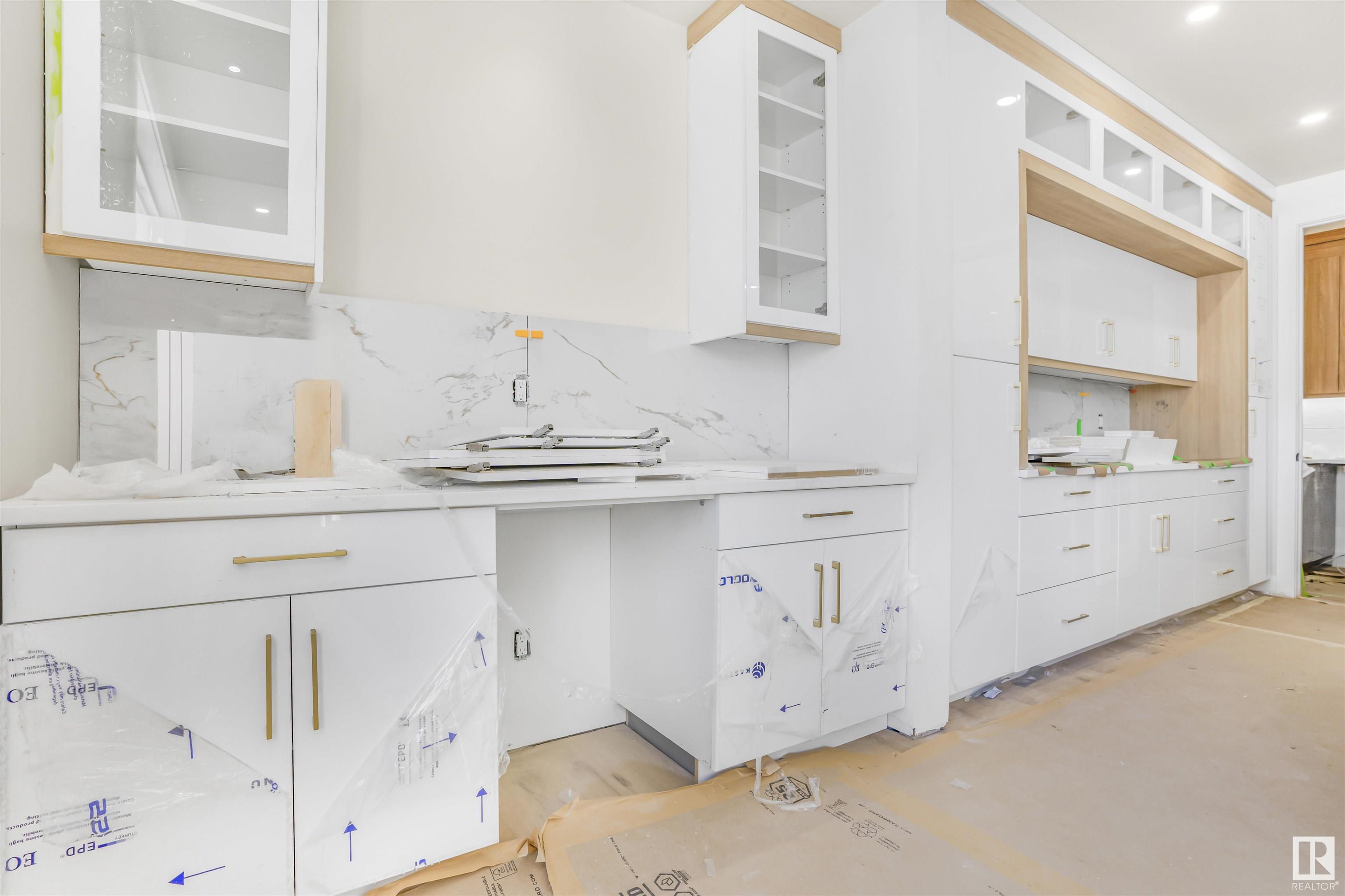      125 29A ST SW , Edmonton,  ,T6X 3E1 ;  Listing Number: MLS E4416517