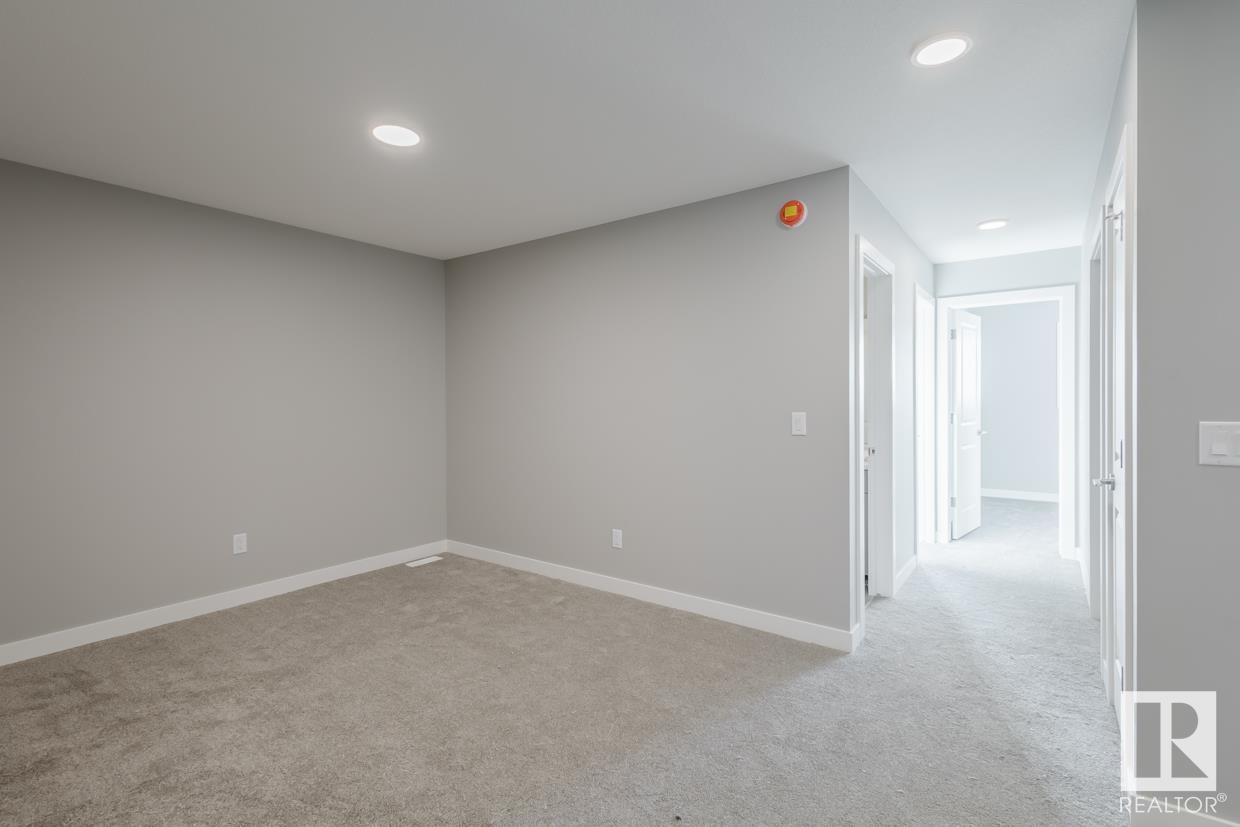      7127 52 AV , Beaumont,  ,T4X 2Z8 ;  Listing Number: MLS E4416520