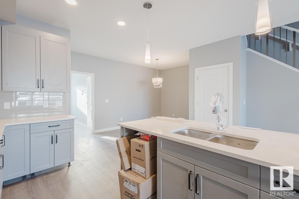      7127 52 AV , Beaumont,  ,T4X 2Z8 ;  Listing Number: MLS E4416520