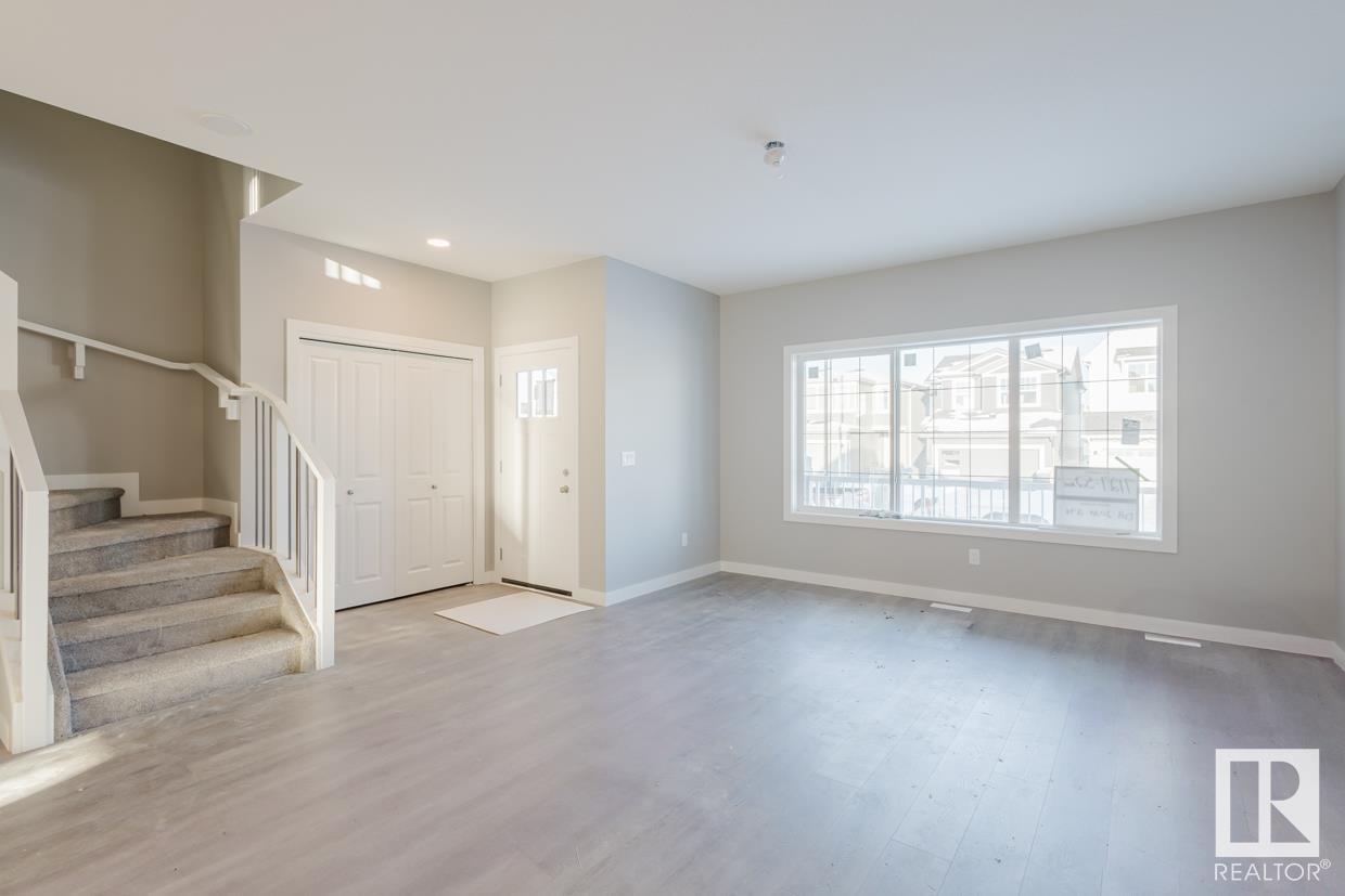      7127 52 AV , Beaumont,  ,T4X 2Z8 ;  Listing Number: MLS E4416520