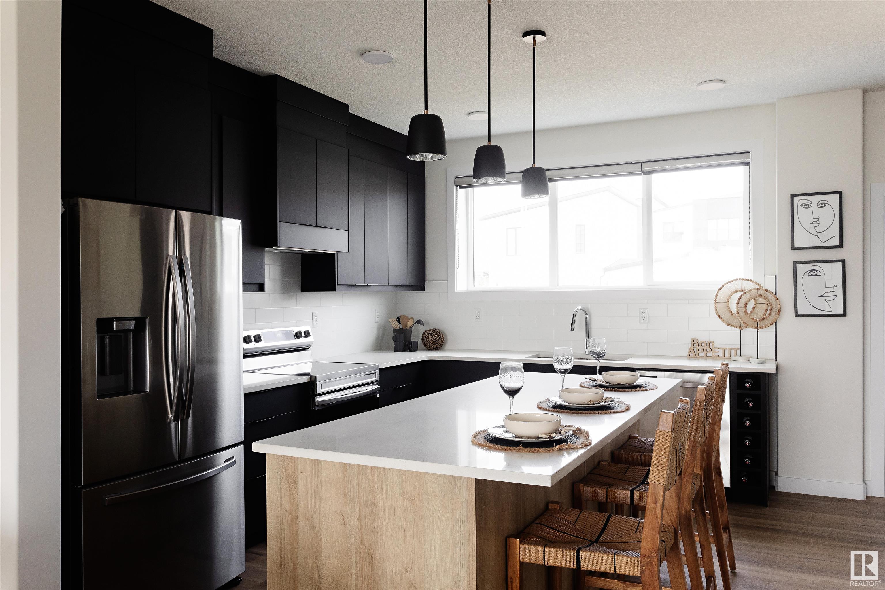      3234 magpie link NW , Edmonton,  ,T5S 0V4 ;  Listing Number: MLS E4416531