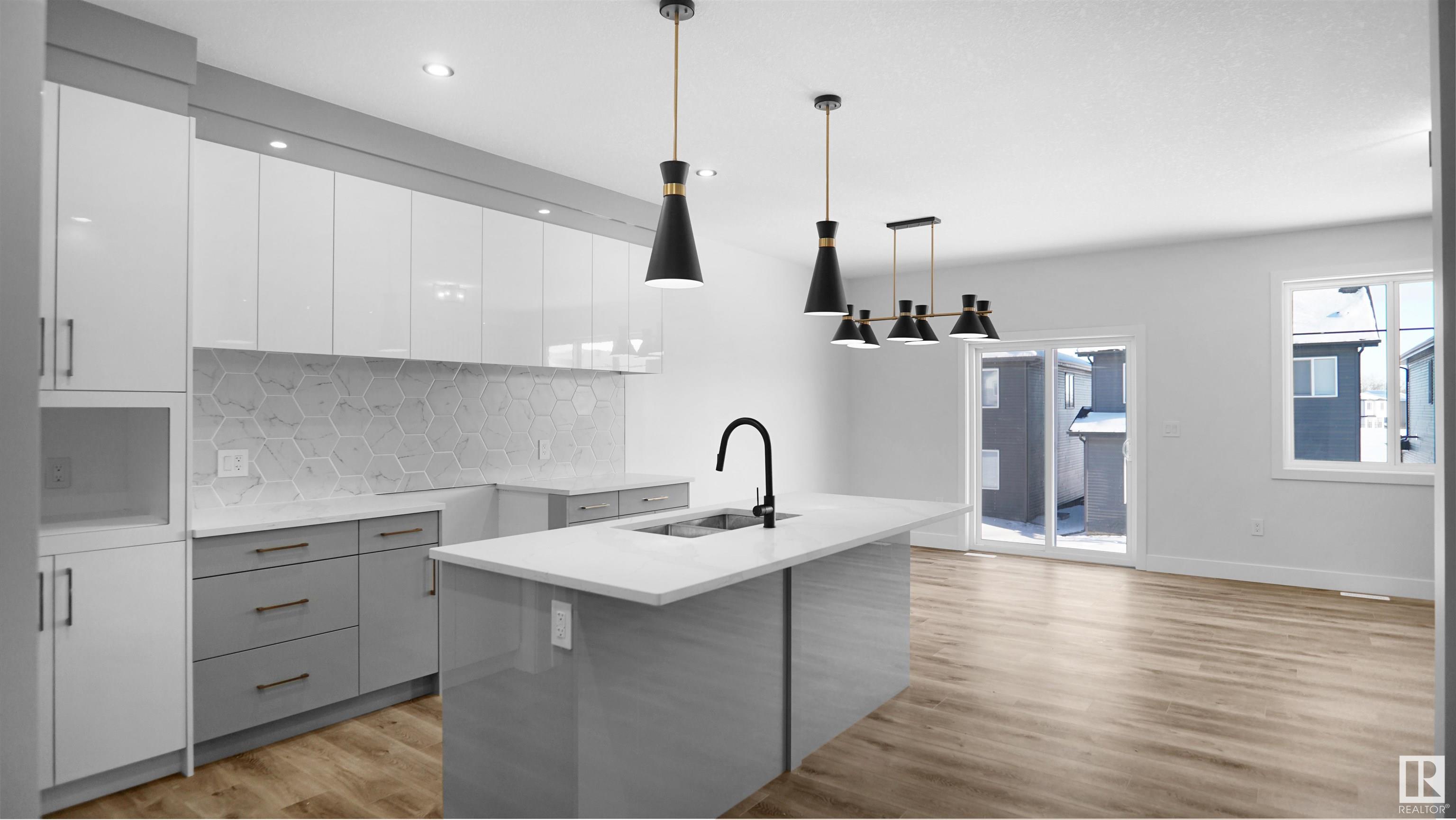      40 ASHBURY CR , Spruce Grove,  ,T7X 3C6 ;  Listing Number: MLS E4416533