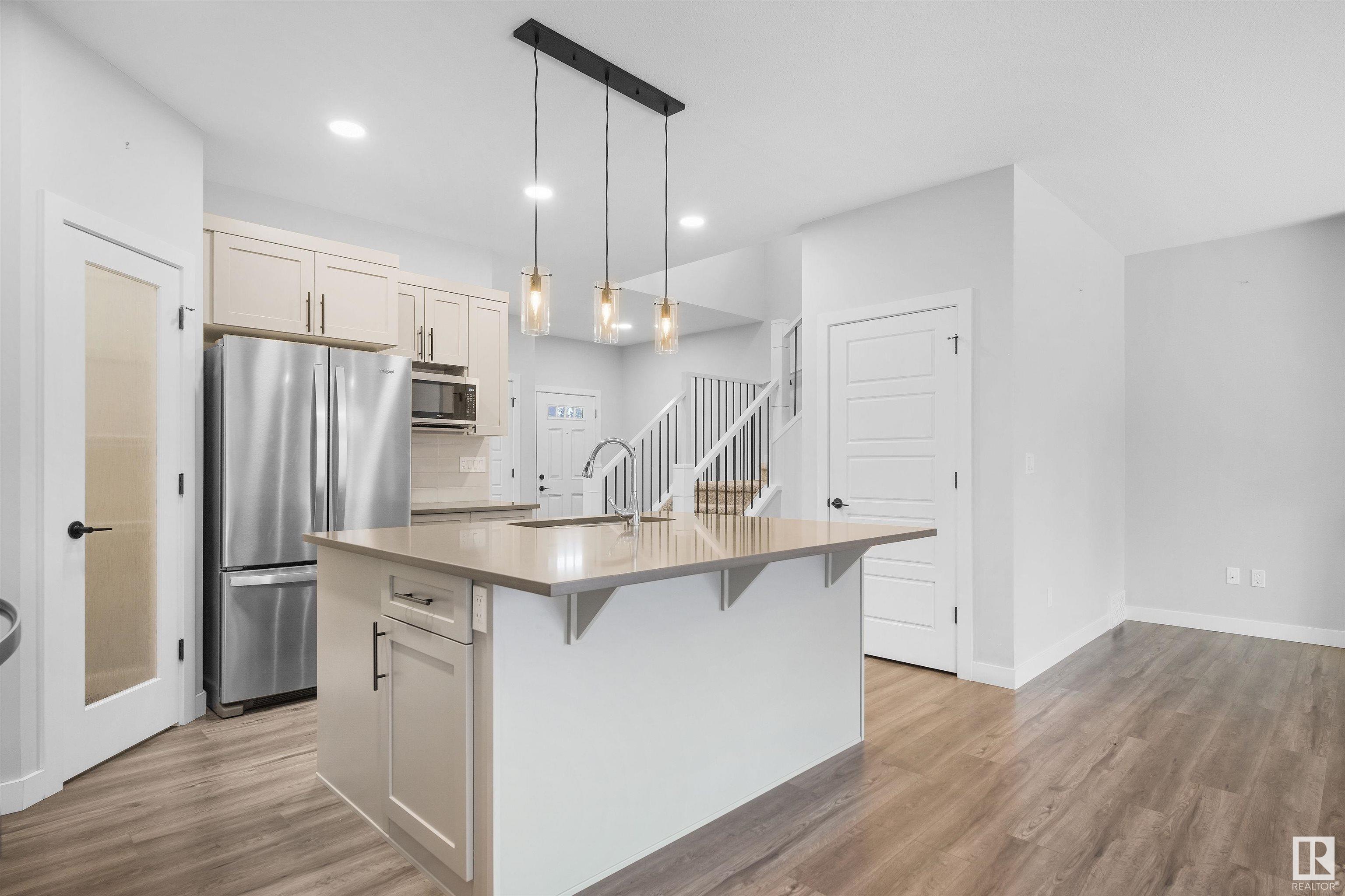      6 KINGSBURY CI , Spruce Grove,  ,T7X 3M7 ;  Listing Number: MLS E4416539