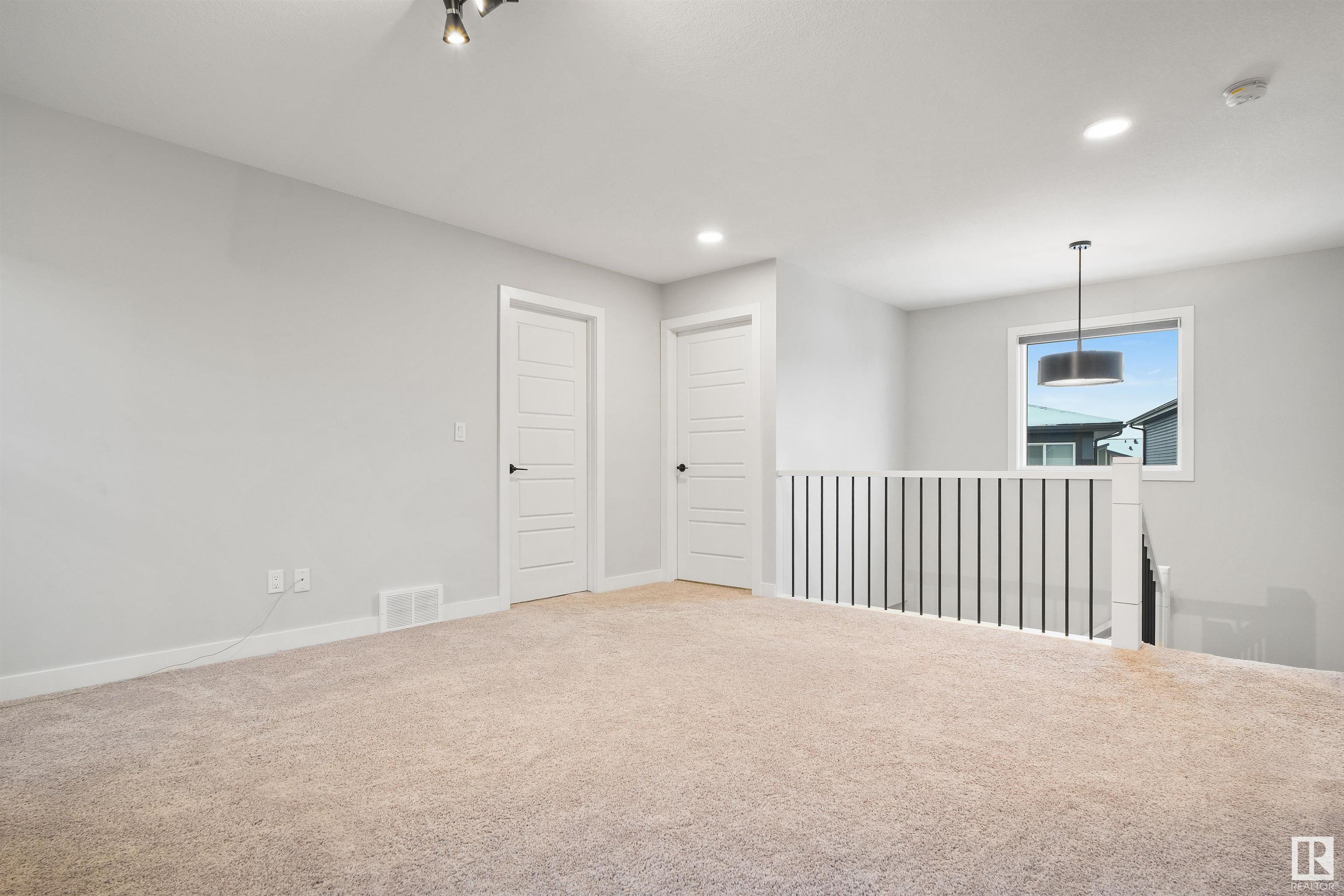      6 KINGSBURY CI , Spruce Grove,  ,T7X 3M7 ;  Listing Number: MLS E4416539