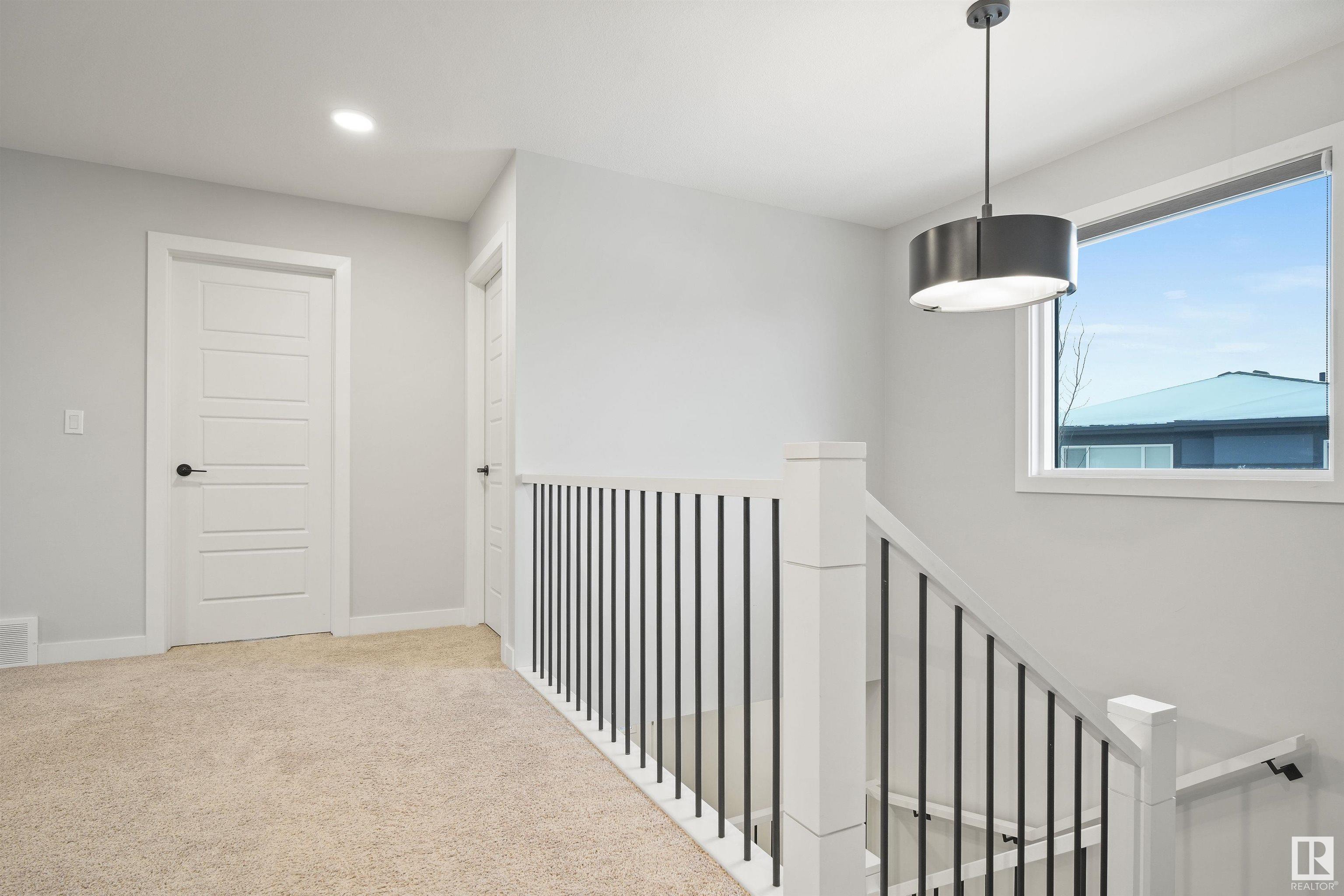      6 KINGSBURY CI , Spruce Grove,  ,T7X 3M7 ;  Listing Number: MLS E4416539