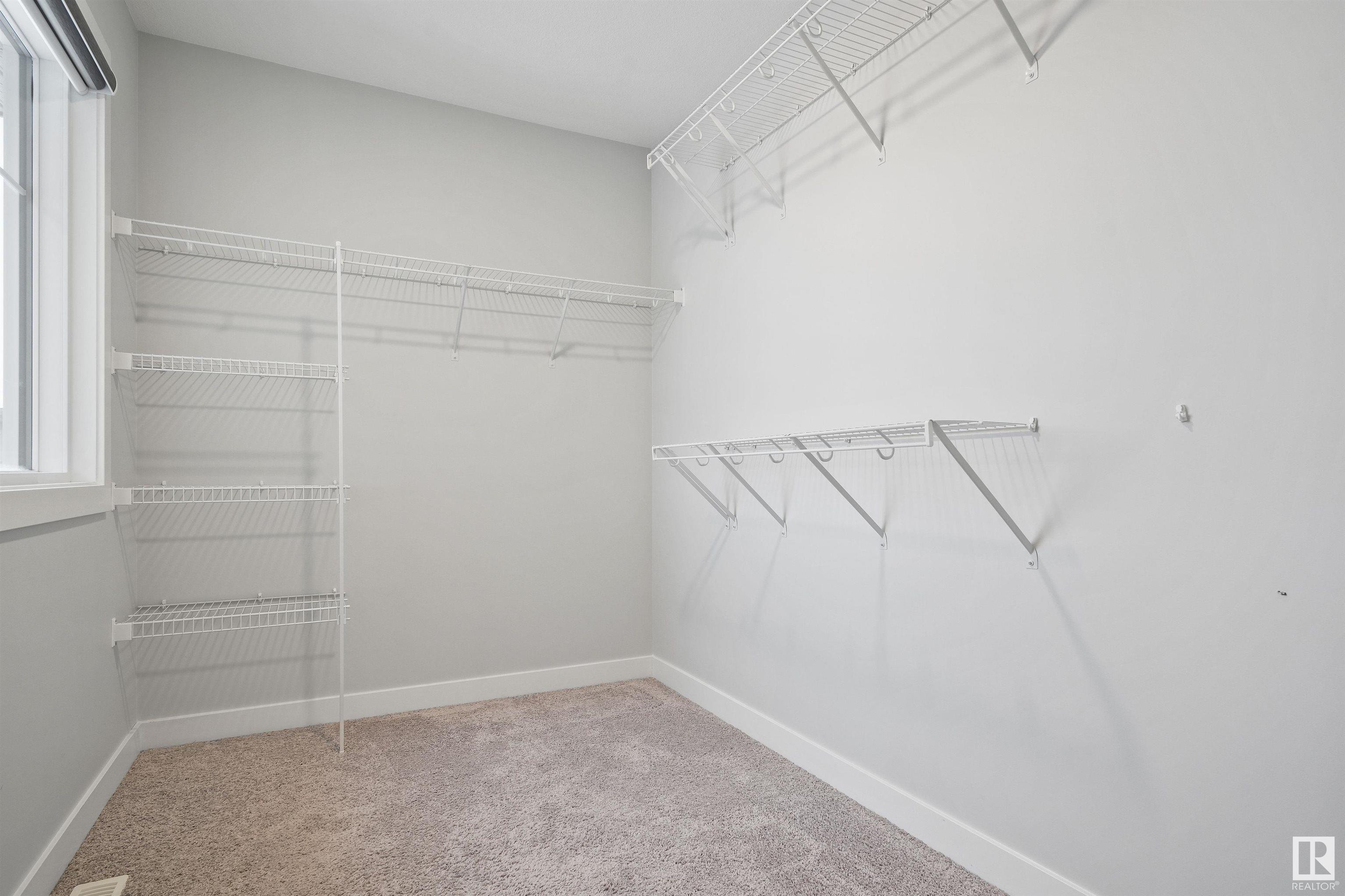      6 KINGSBURY CI , Spruce Grove,  ,T7X 3M7 ;  Listing Number: MLS E4416539