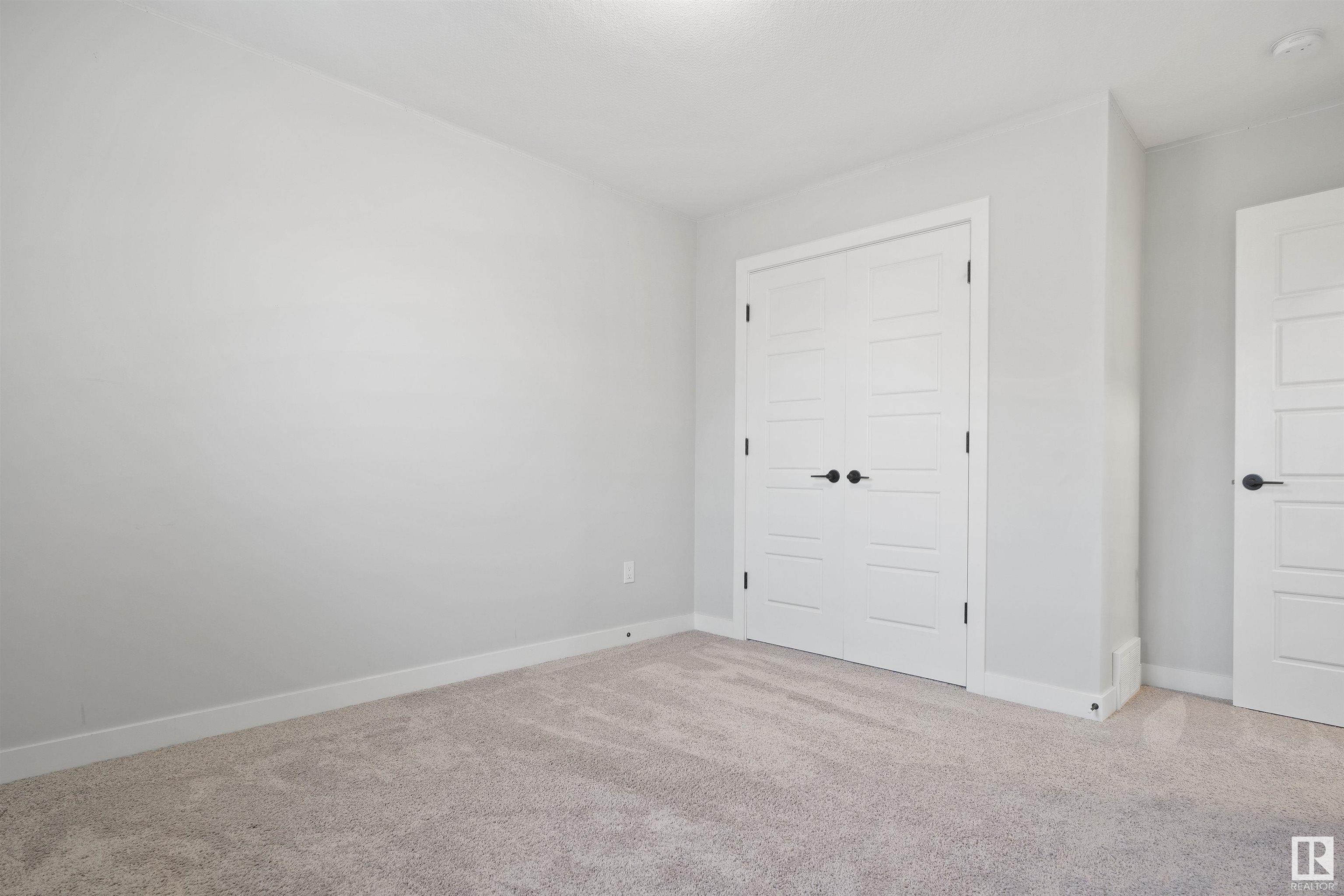      6 KINGSBURY CI , Spruce Grove,  ,T7X 3M7 ;  Listing Number: MLS E4416539