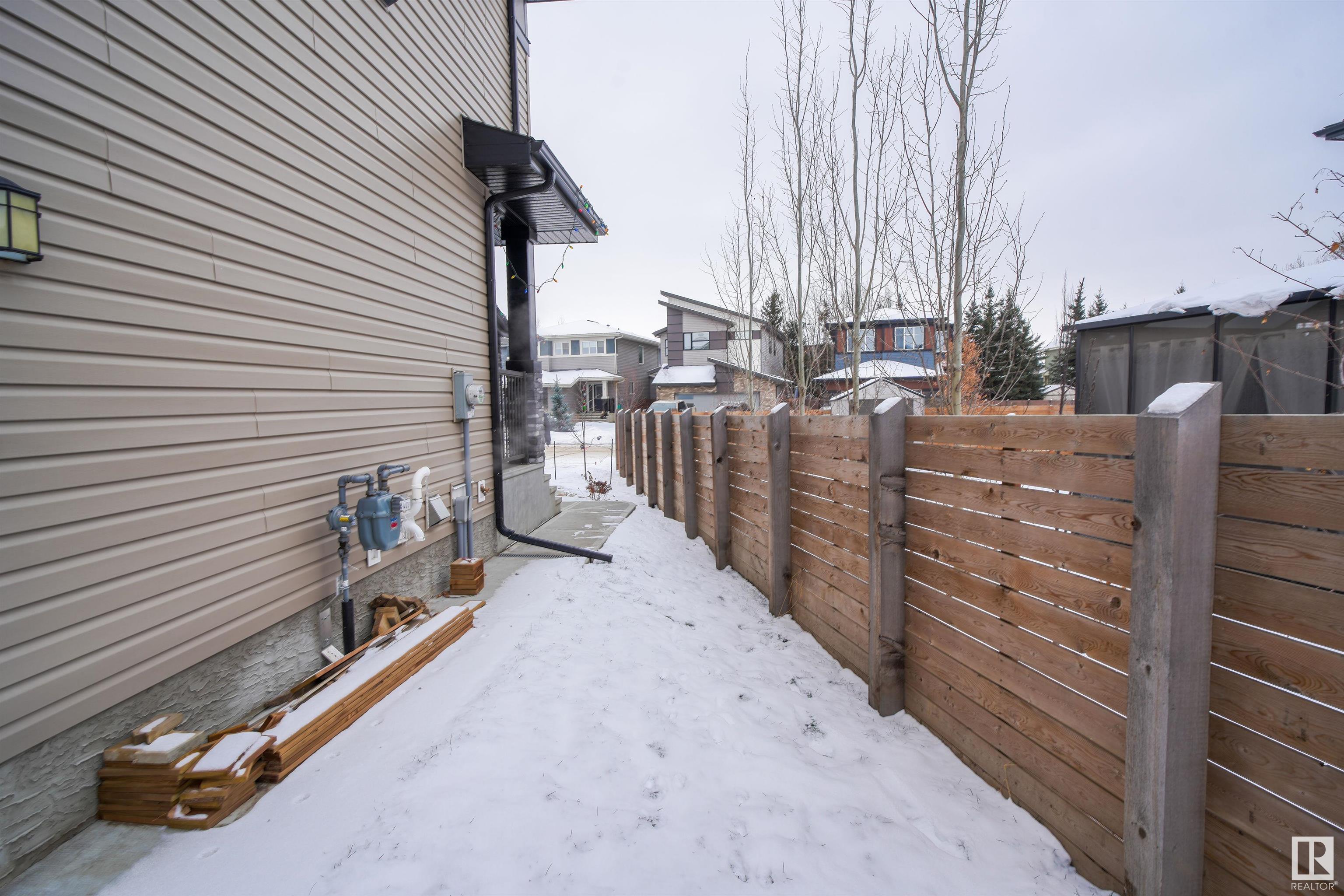      6 KINGSBURY CI , Spruce Grove,  ,T7X 3M7 ;  Listing Number: MLS E4416539