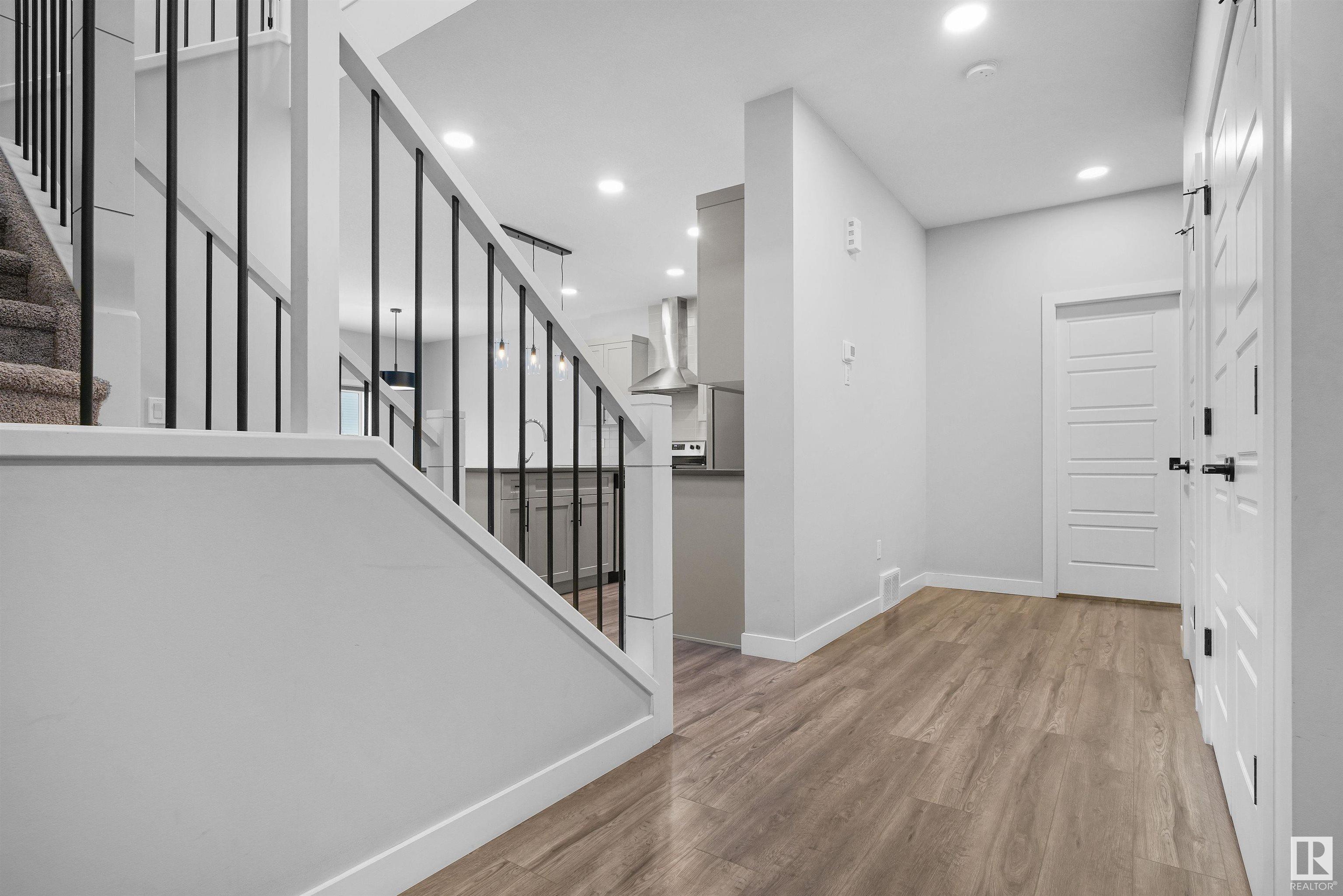      6 KINGSBURY CI , Spruce Grove,  ,T7X 3M7 ;  Listing Number: MLS E4416539