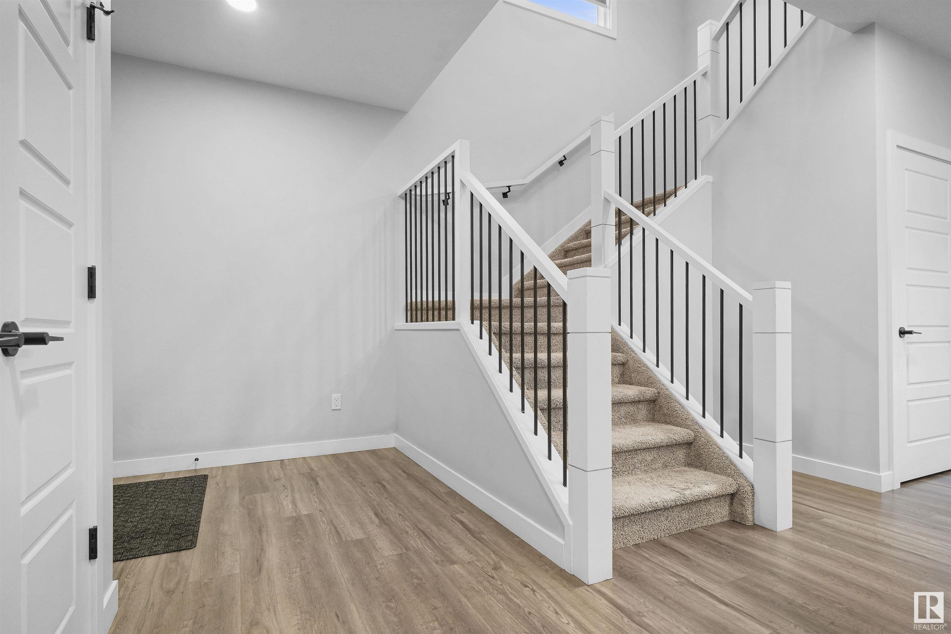      6 KINGSBURY CI , Spruce Grove,  ,T7X 3M7 ;  Listing Number: MLS E4416539