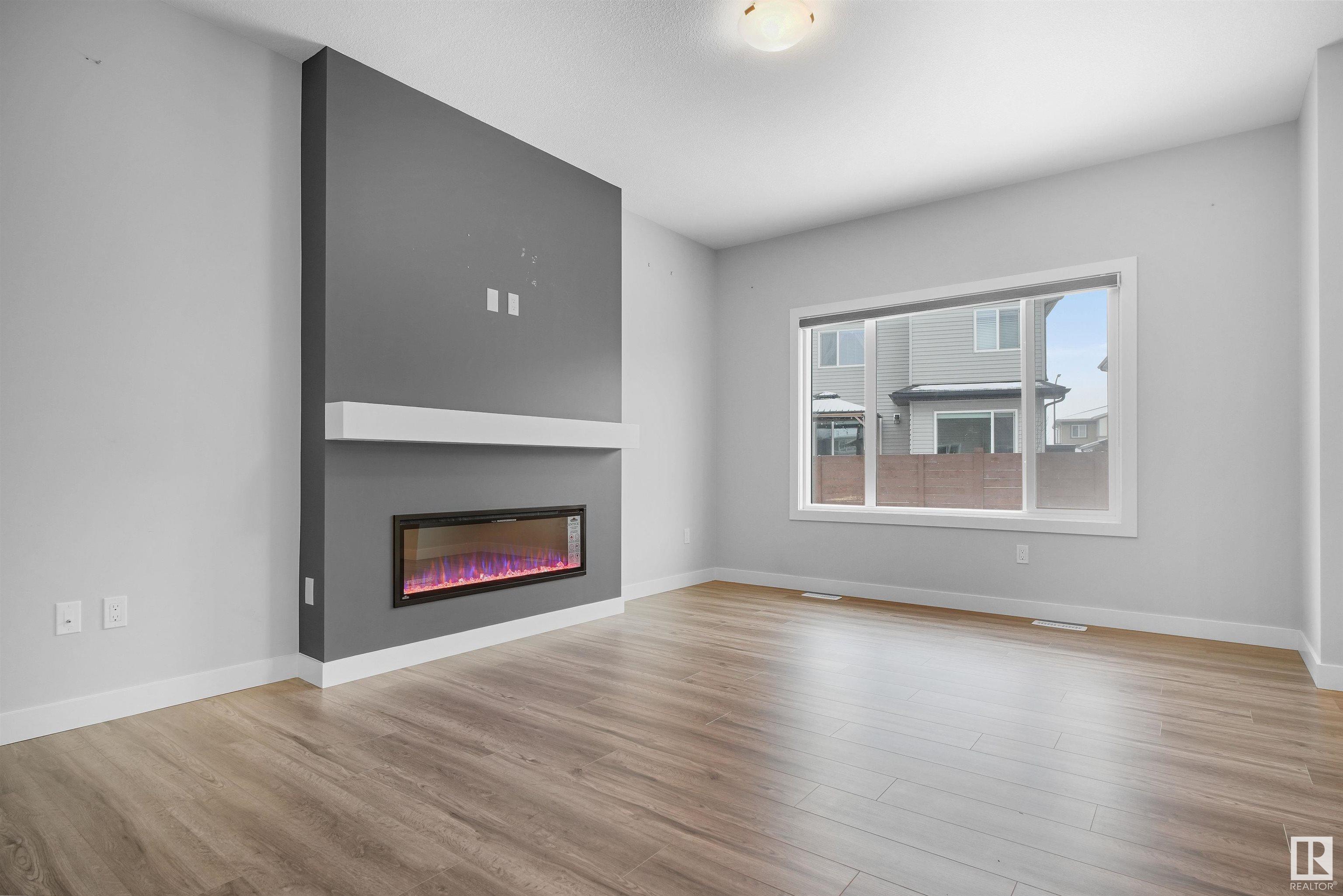      6 KINGSBURY CI , Spruce Grove,  ,T7X 3M7 ;  Listing Number: MLS E4416539