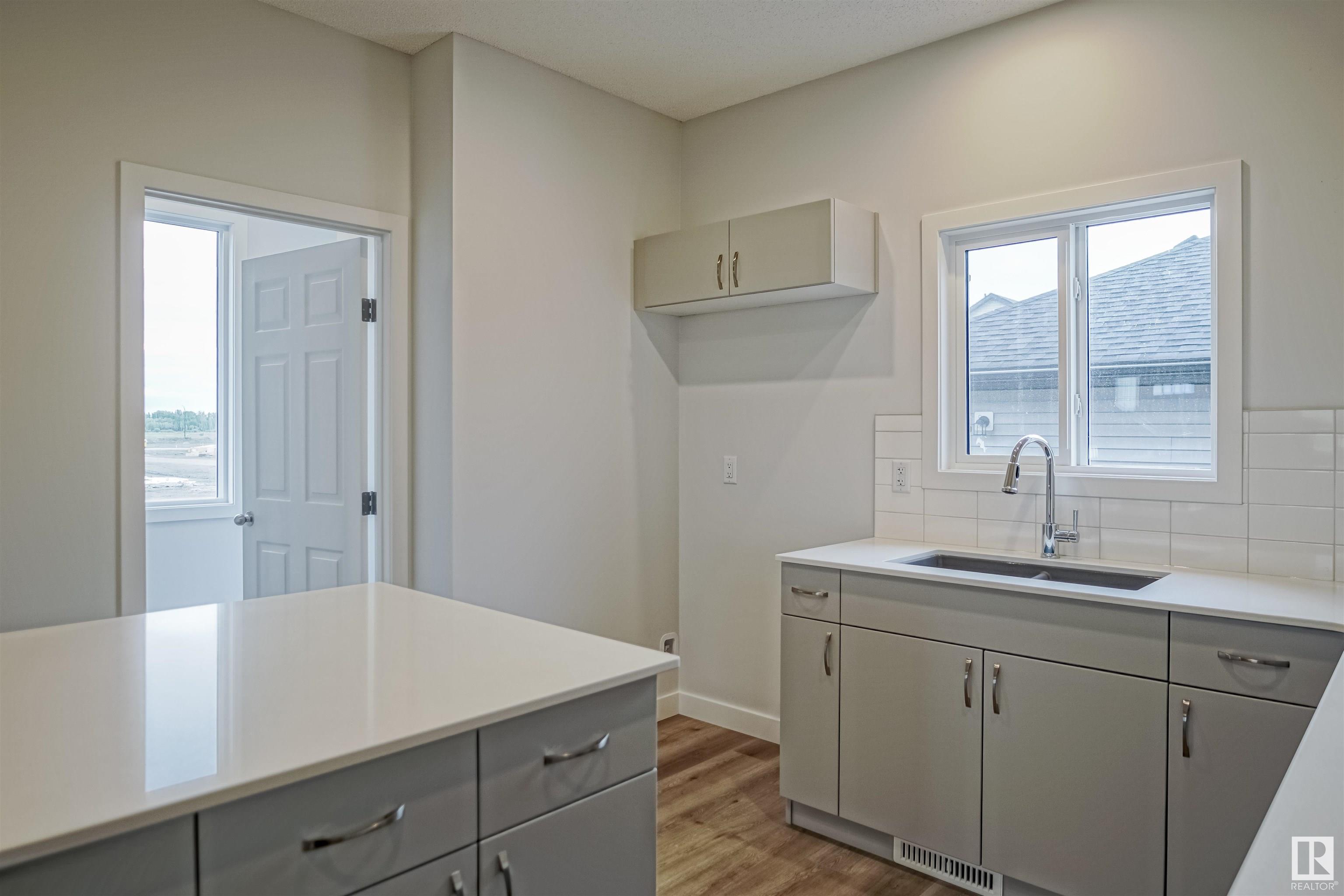      47 NOUVEAU DR , St. Albert,  ,T8N 7Z7 ;  Listing Number: MLS E4416544