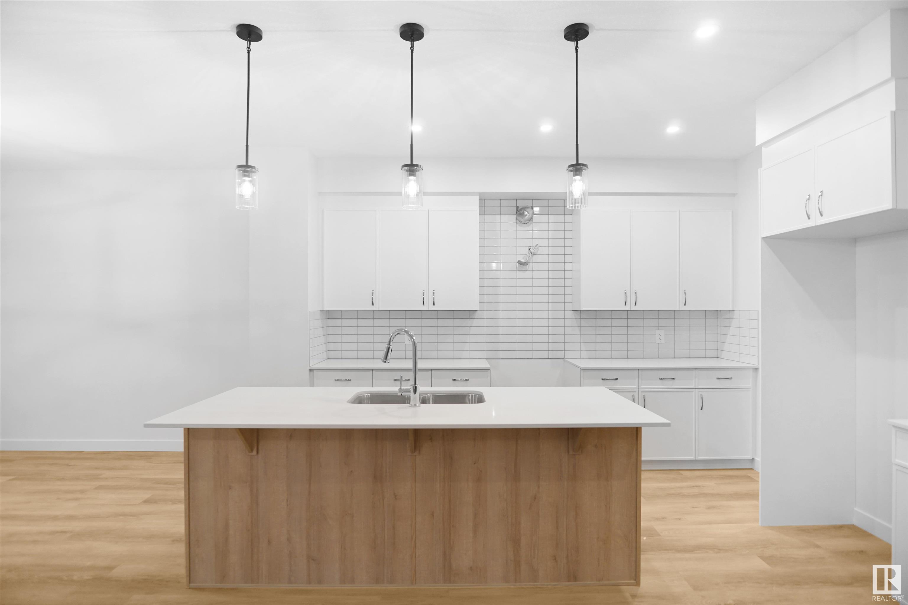      275 GLENRIDDING RAVINE RD SW , Edmonton,  ,T6W 5C3 ;  Listing Number: MLS E4416552