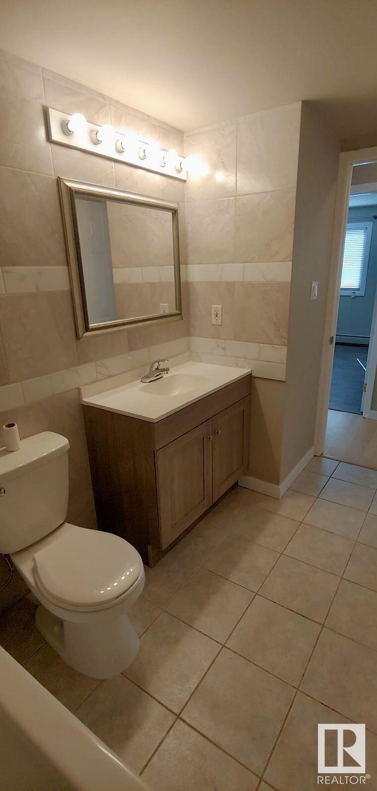      #204 14903 92 AV NW , Edmonton,  ,T5R 5B5 ;  Listing Number: MLS E4416555