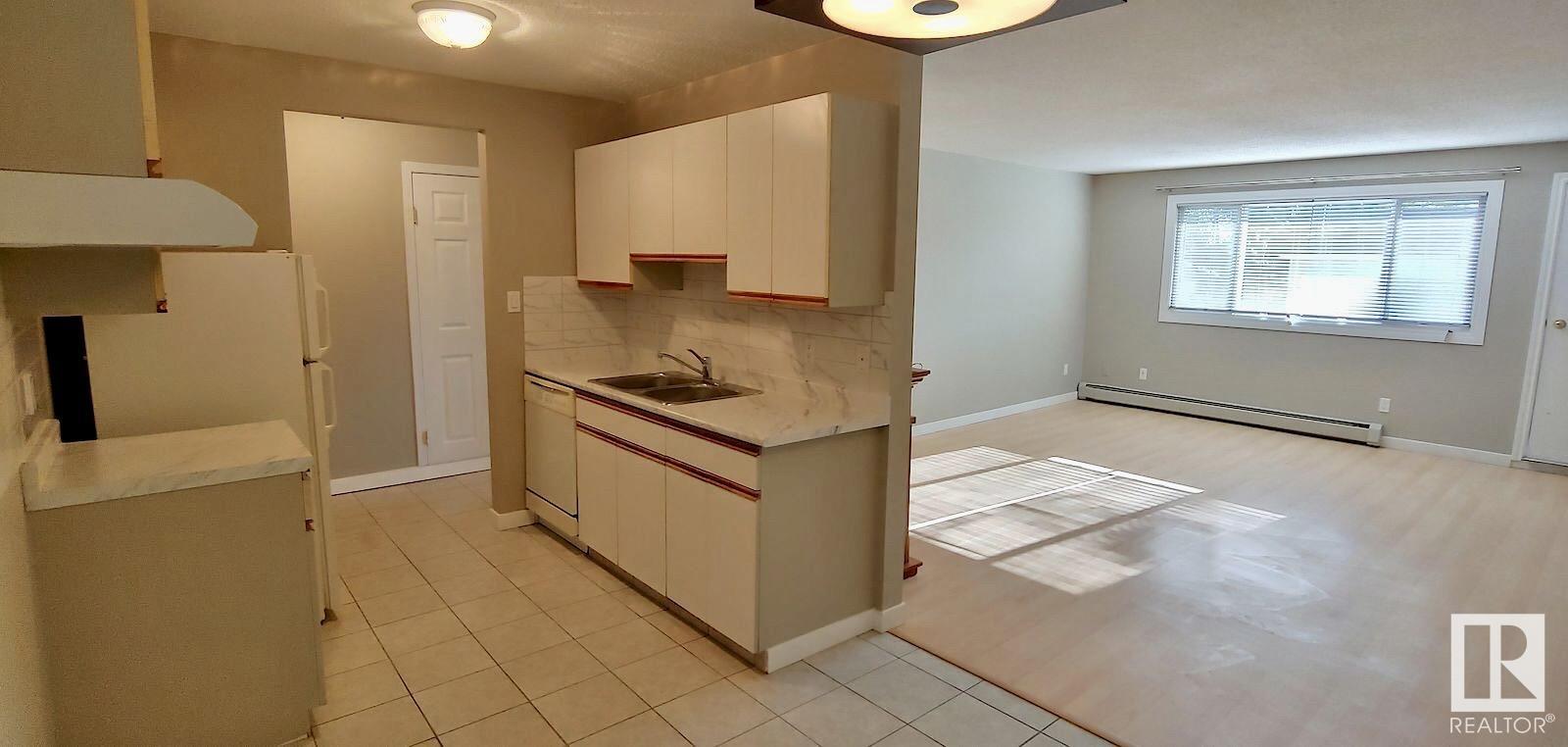      #204 14903 92 AV NW , Edmonton,  ,T5R 5B5 ;  Listing Number: MLS E4416555