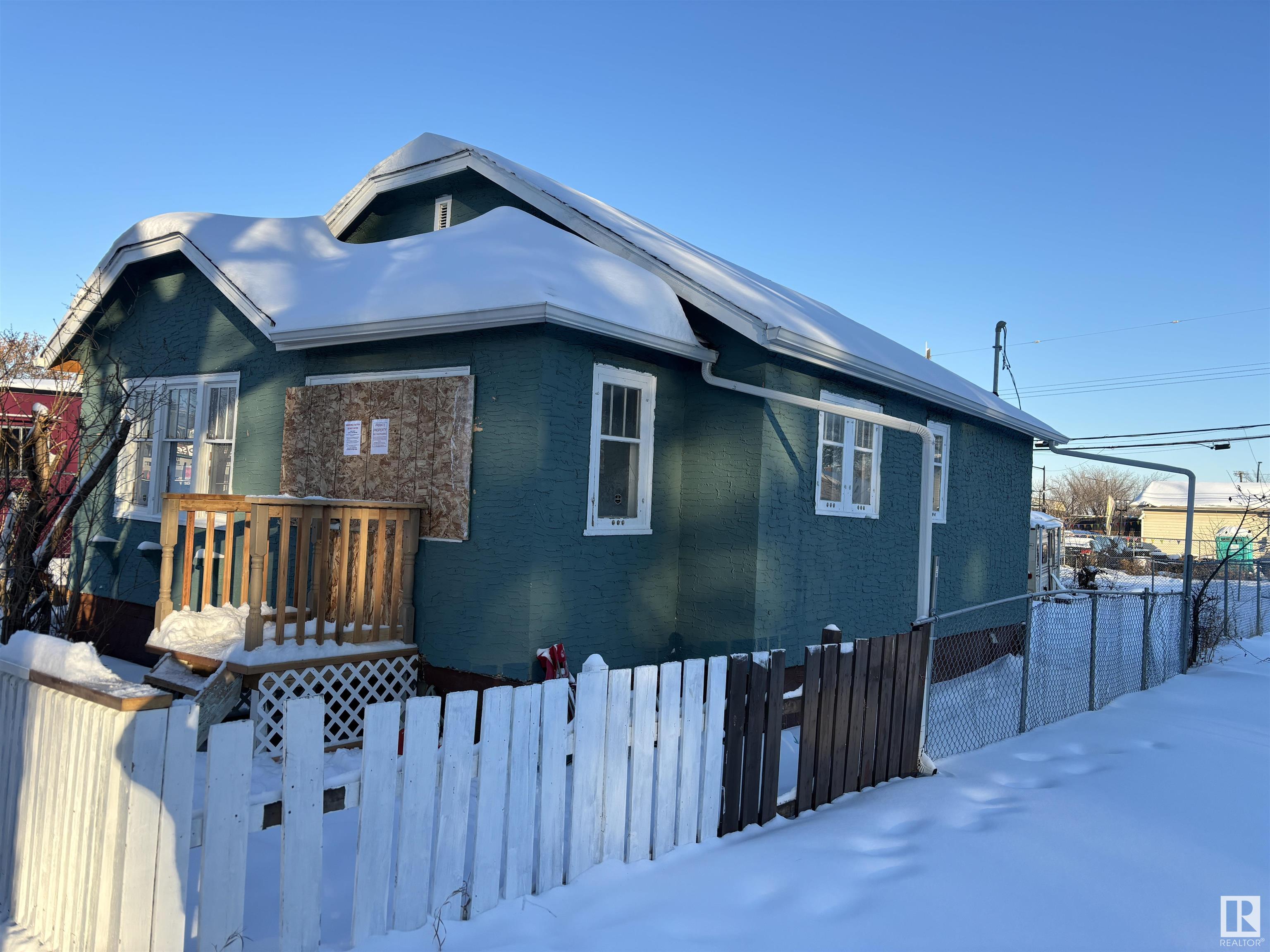      11741 84 ST NW , Edmonton,  ,T5B 3C2 ;  Listing Number: MLS E4416578