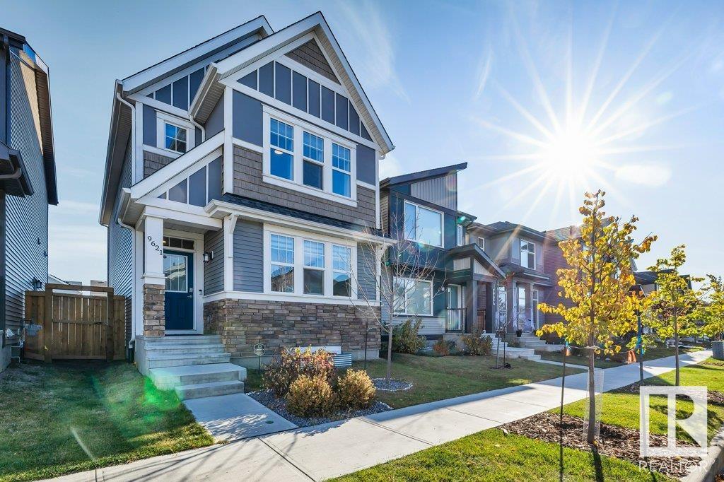      9621 230 ST NW , Edmonton,  ,T5T 7R3 ;  Listing Number: MLS E4416583