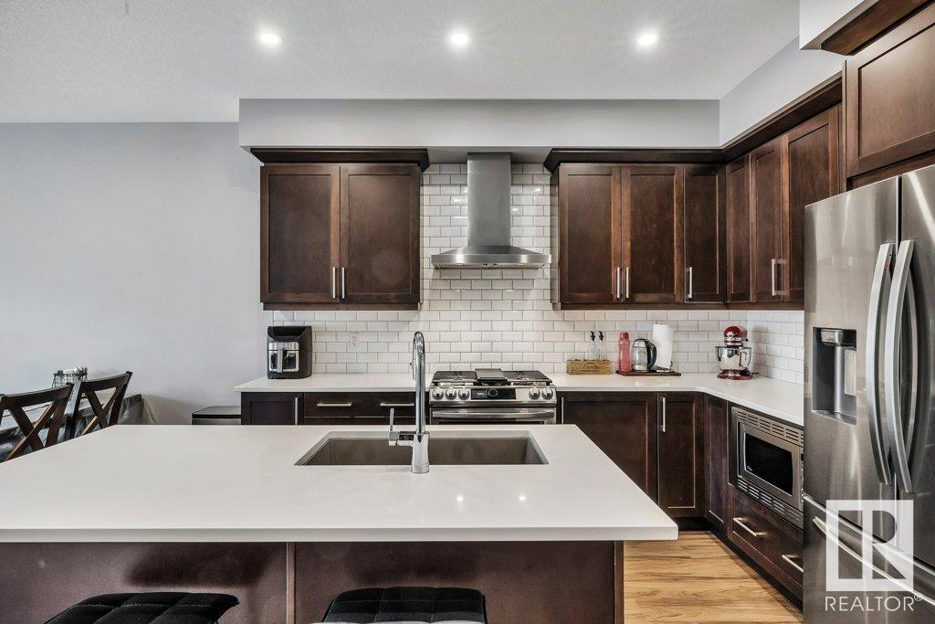      9621 230 ST NW , Edmonton,  ,T5T 7R3 ;  Listing Number: MLS E4416583
