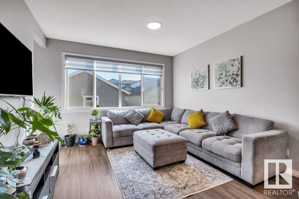      9621 230 ST NW , Edmonton,  ,T5T 7R3 ;  Listing Number: MLS E4416583