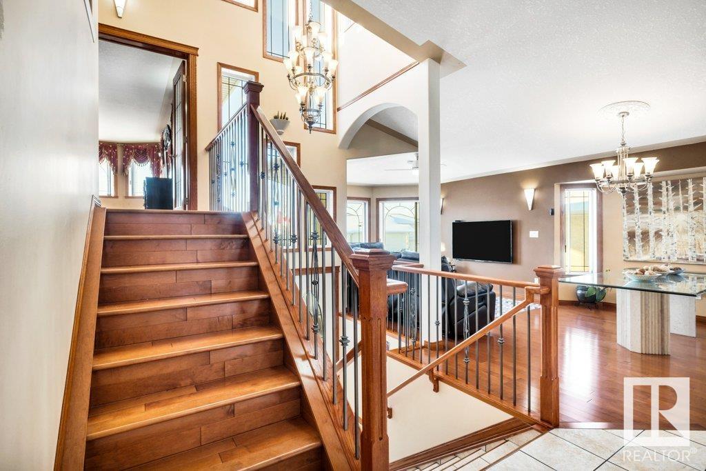      16105 73A ST NW , Edmonton,  ,T5Z 3T7 ;  Listing Number: MLS E4416584
