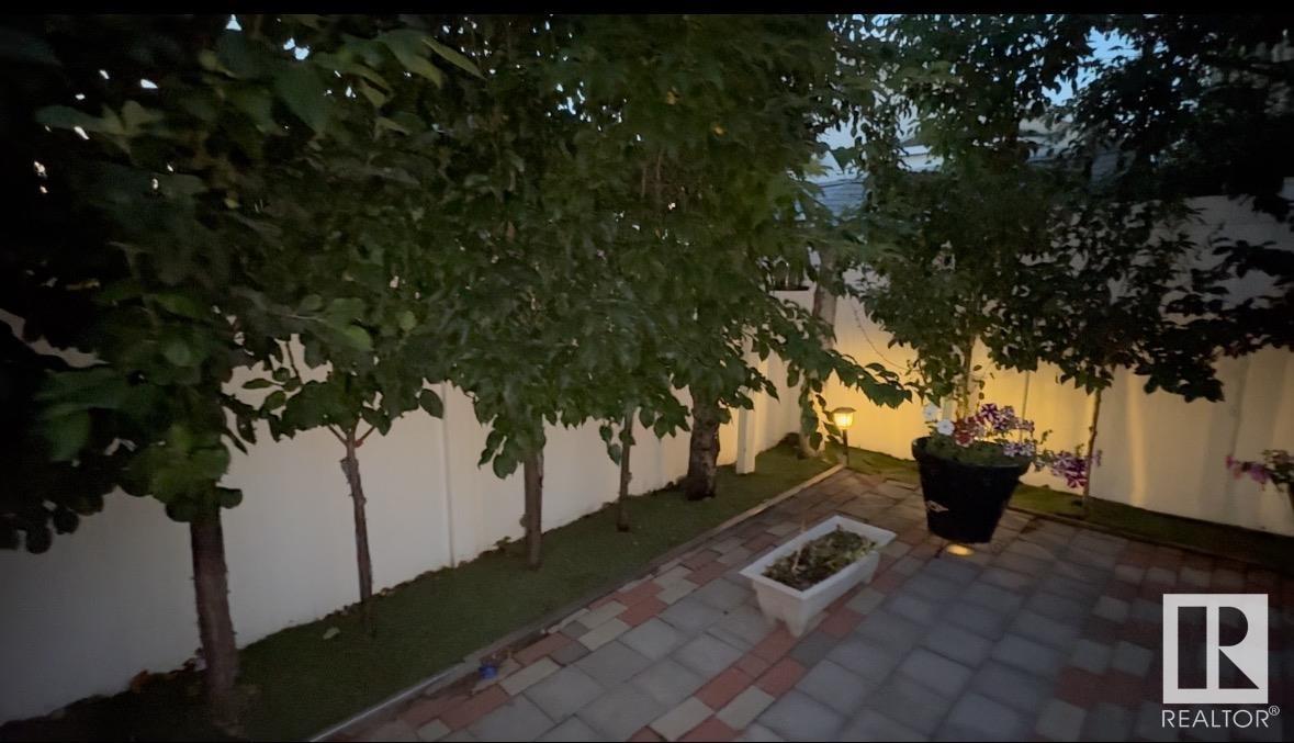      16105 73A ST NW , Edmonton,  ,T5Z 3T7 ;  Listing Number: MLS E4416584