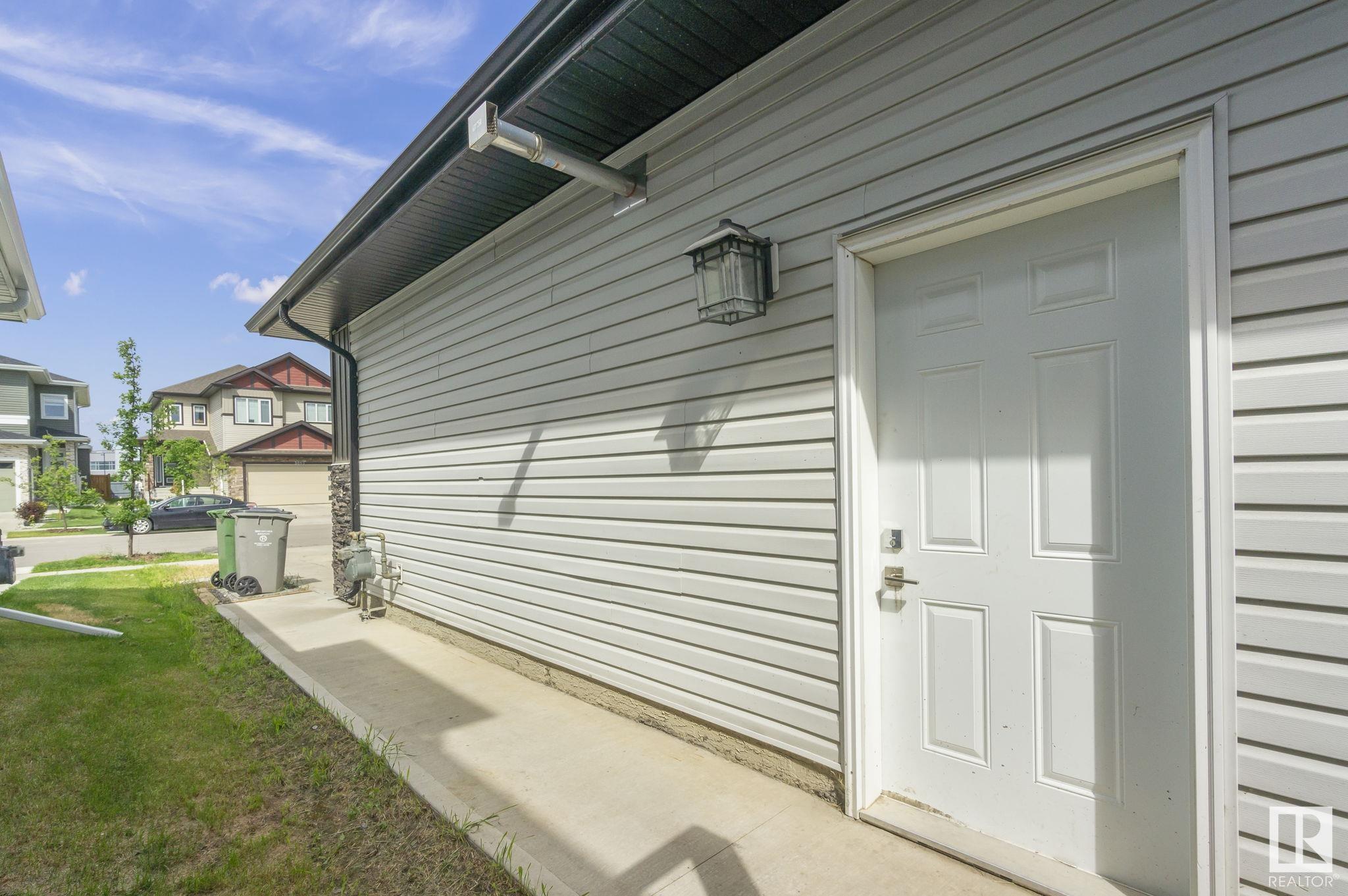     3009 Soleil BV , Beaumont,  ,T4X 2T5 ;  Listing Number: MLS E4416591