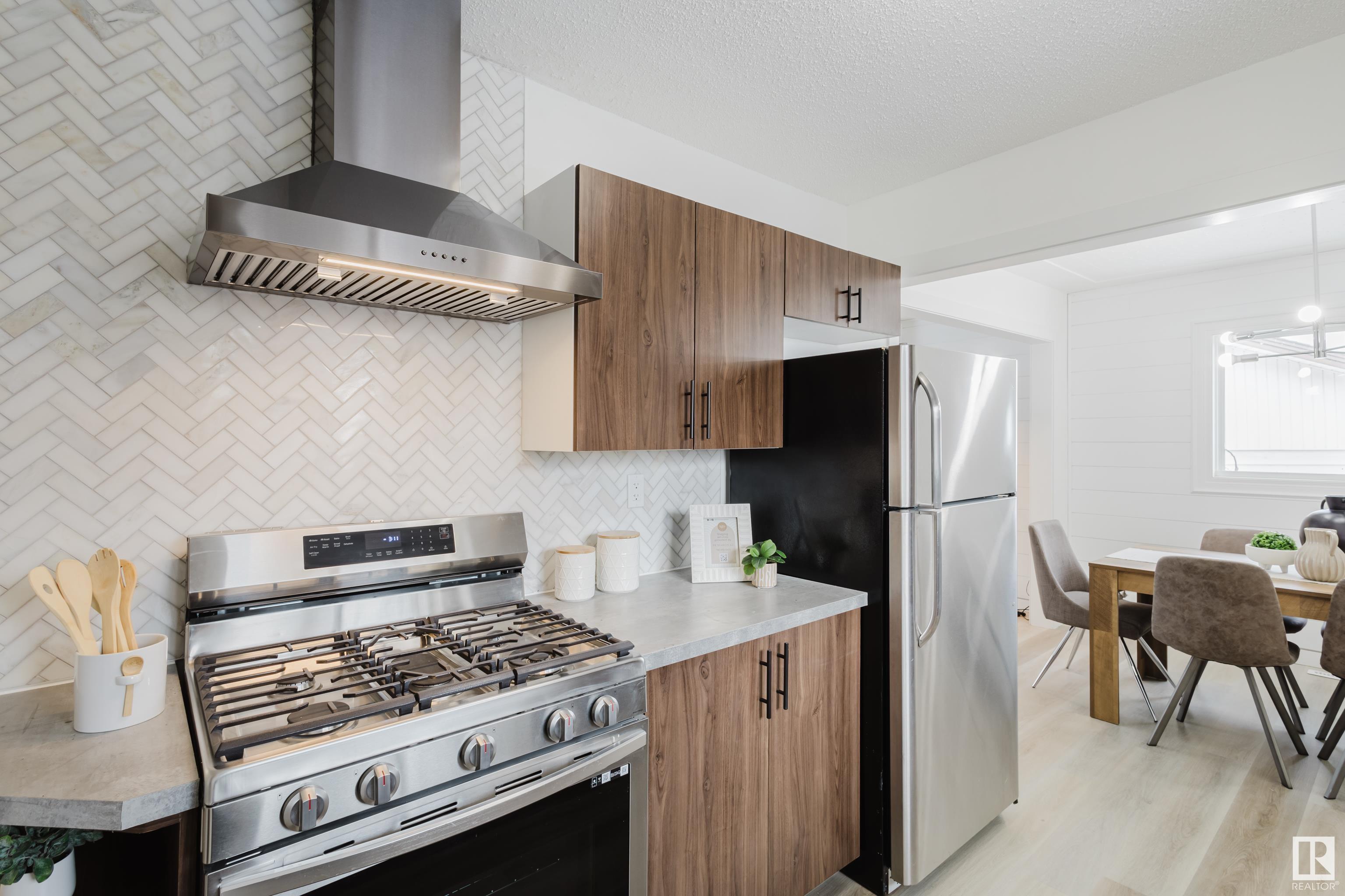      10403 65 AV NW , Edmonton,  ,T6H 1V2 ;  Listing Number: MLS E4416592