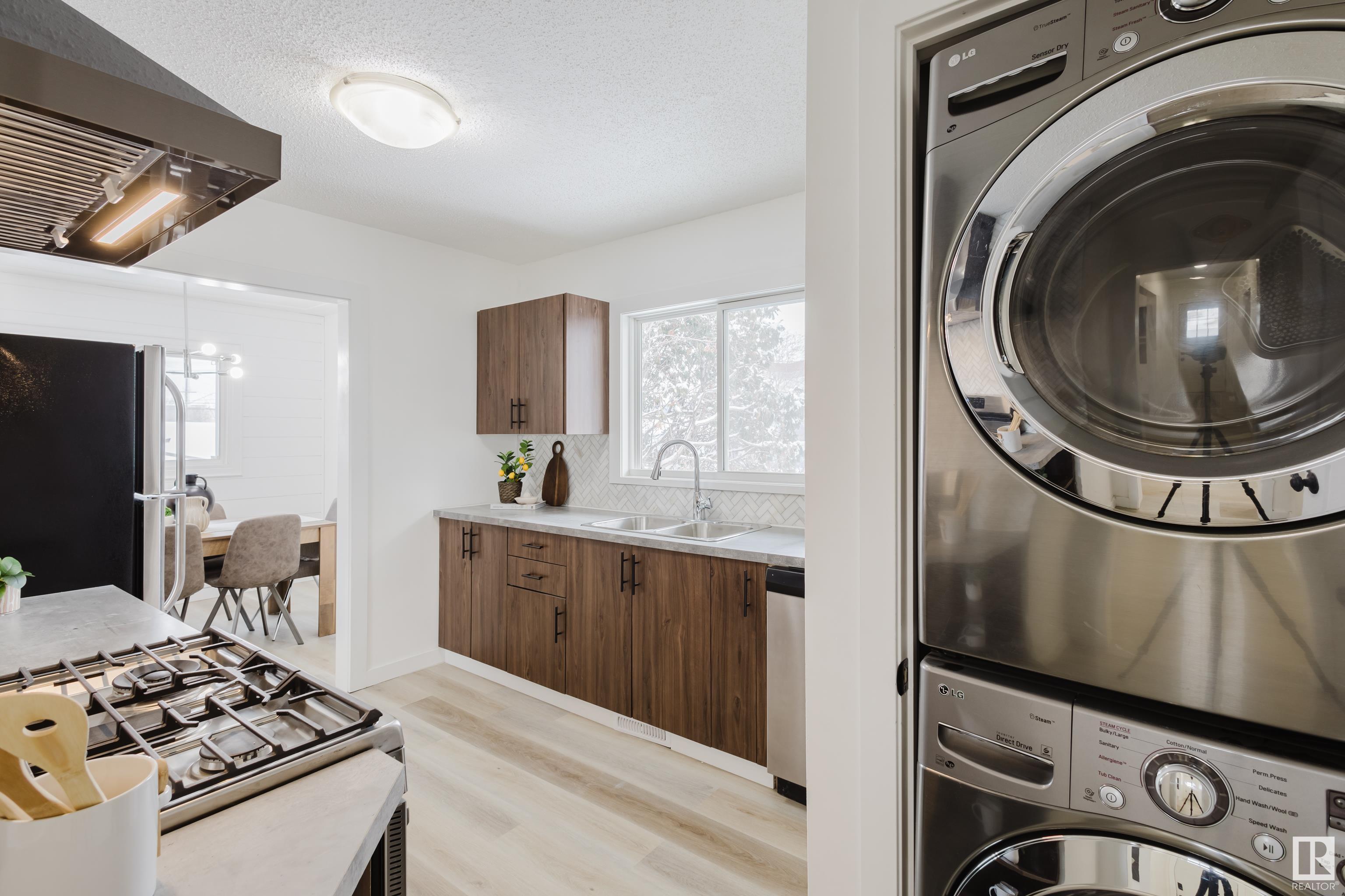      10403 65 AV NW , Edmonton,  ,T6H 1V2 ;  Listing Number: MLS E4416592