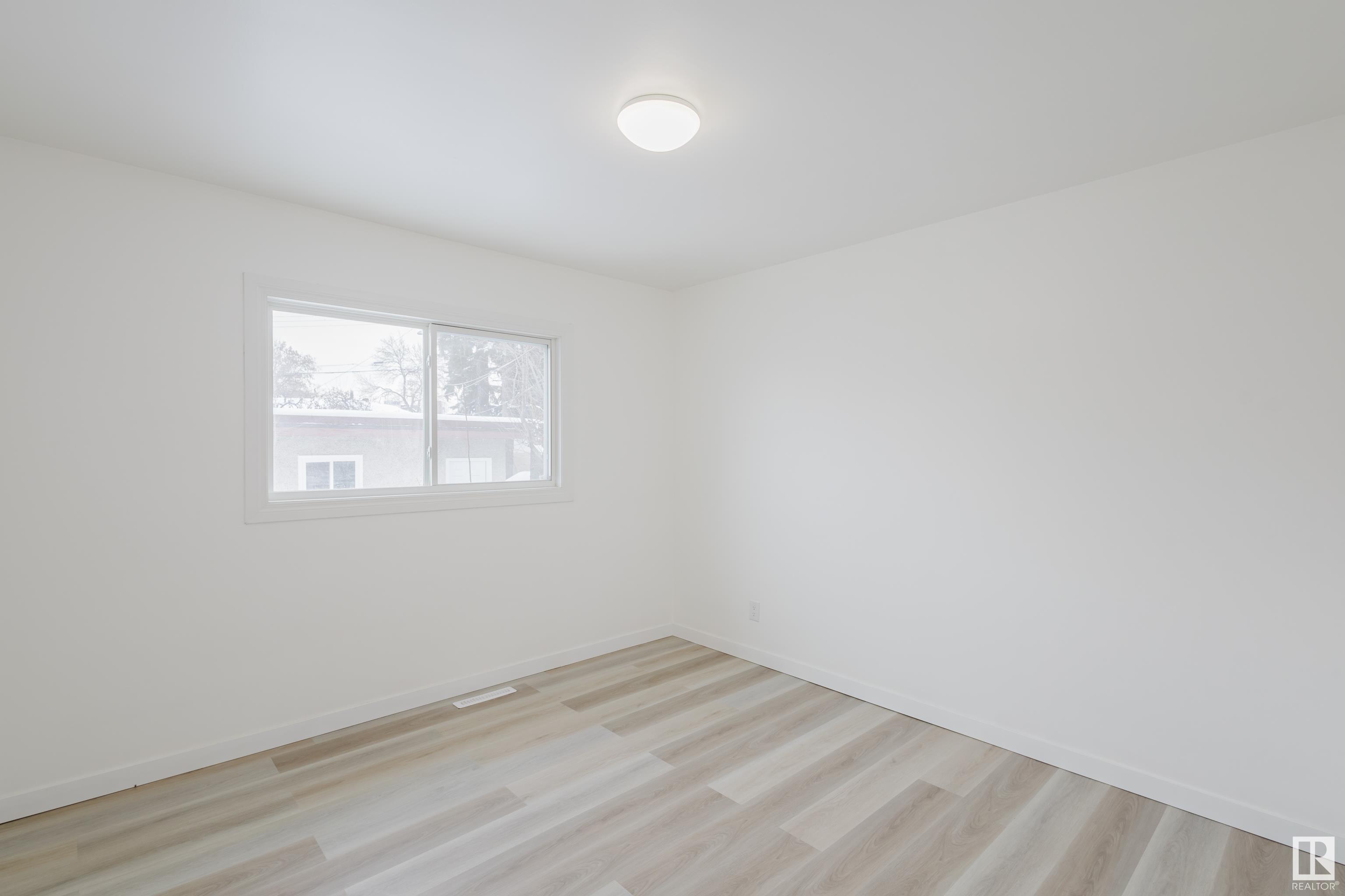      10403 65 AV NW , Edmonton,  ,T6H 1V2 ;  Listing Number: MLS E4416592